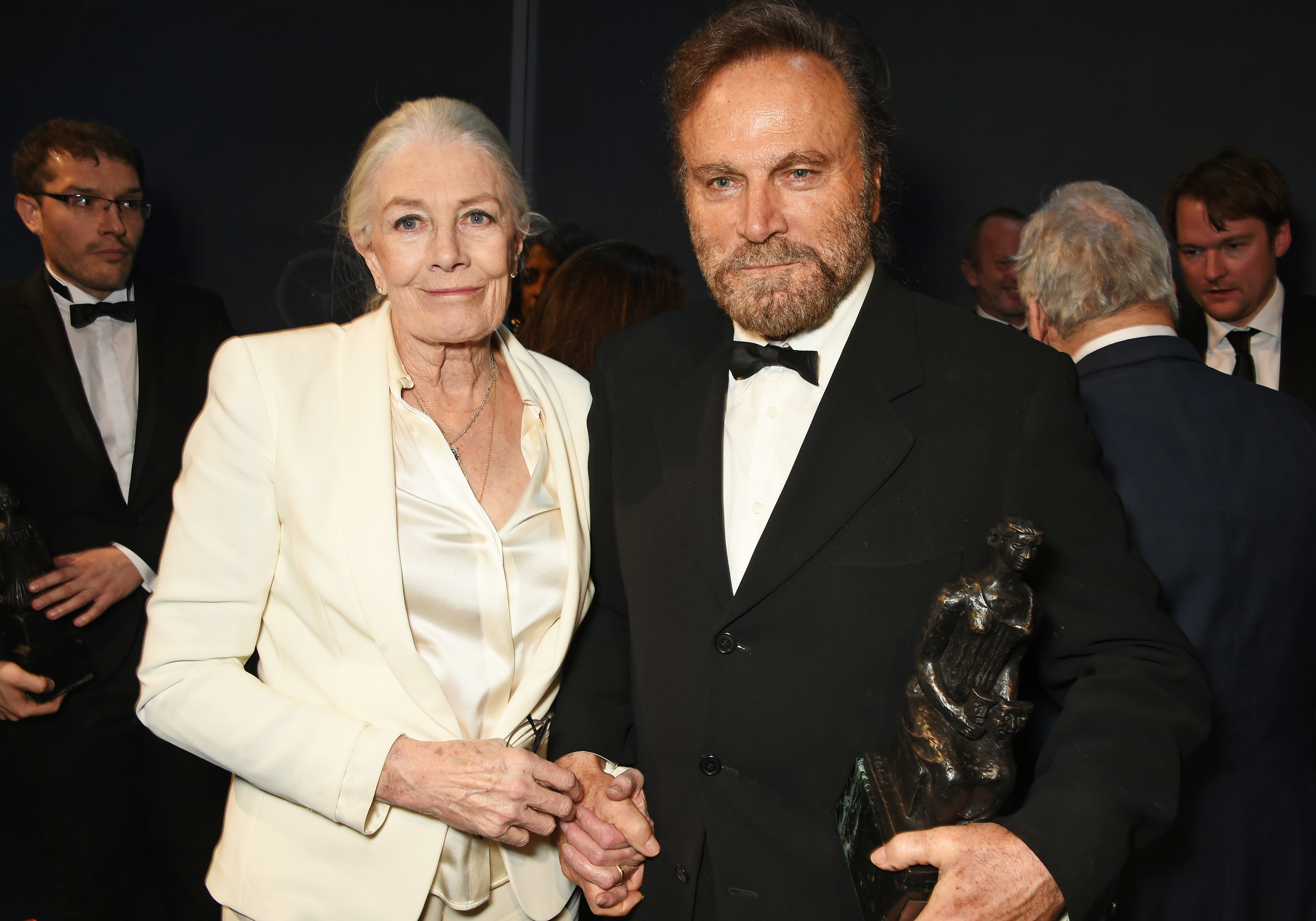 L'actrice et Franco Nero lors de l'after party des London Evening Standard Theatre Awards au théâtre The Old Vic, le 22 novembre 2015, à Londres, Angleterre | Source : Getty Images