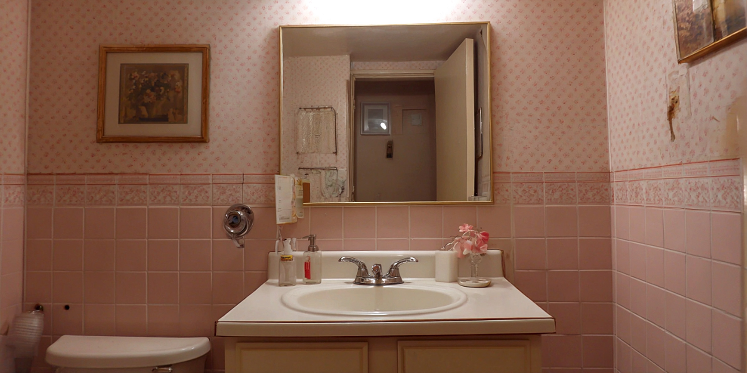 L'intérieur d'une salle de bain | Source : The Celebritist