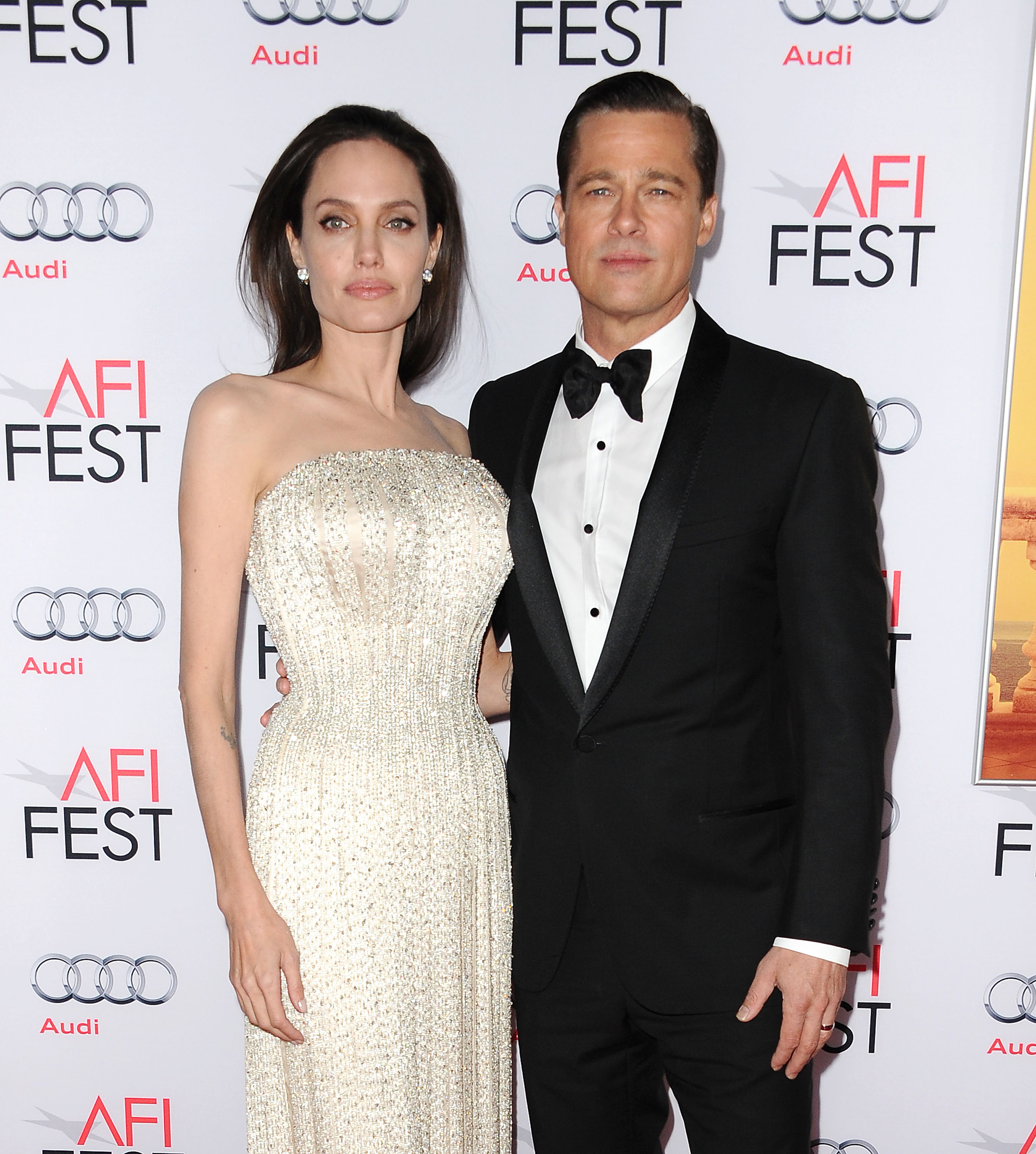 Angelina Jolie et Brad Pitt assistent à la première de "Vue sur mer" à l'AFI Fest au TCL Chinese 6 Theatres à Hollywood, Californie, le 5 novembre 2015 | Source : Getty Images