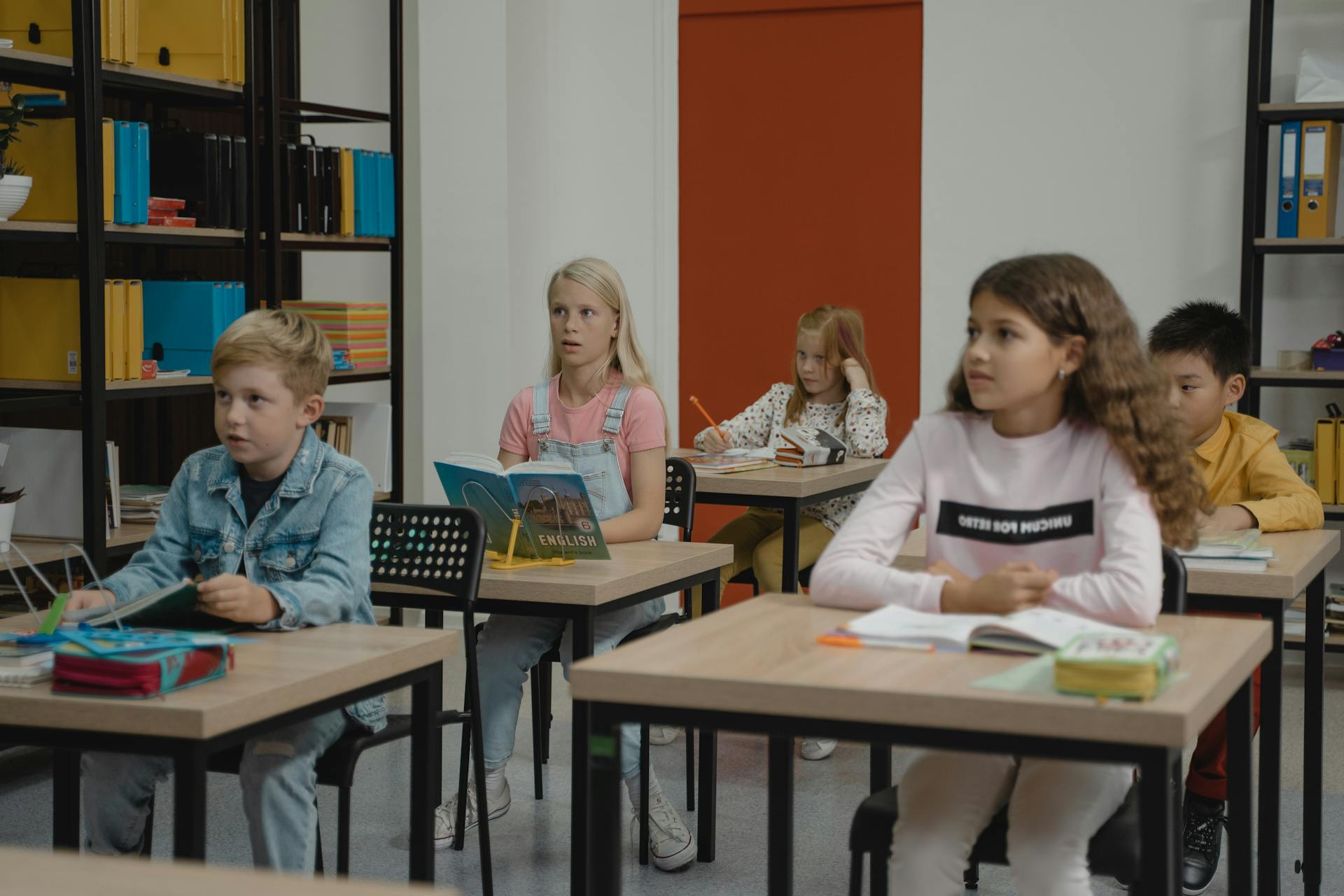 Des enfants dans une salle de classe | Source : Pexels