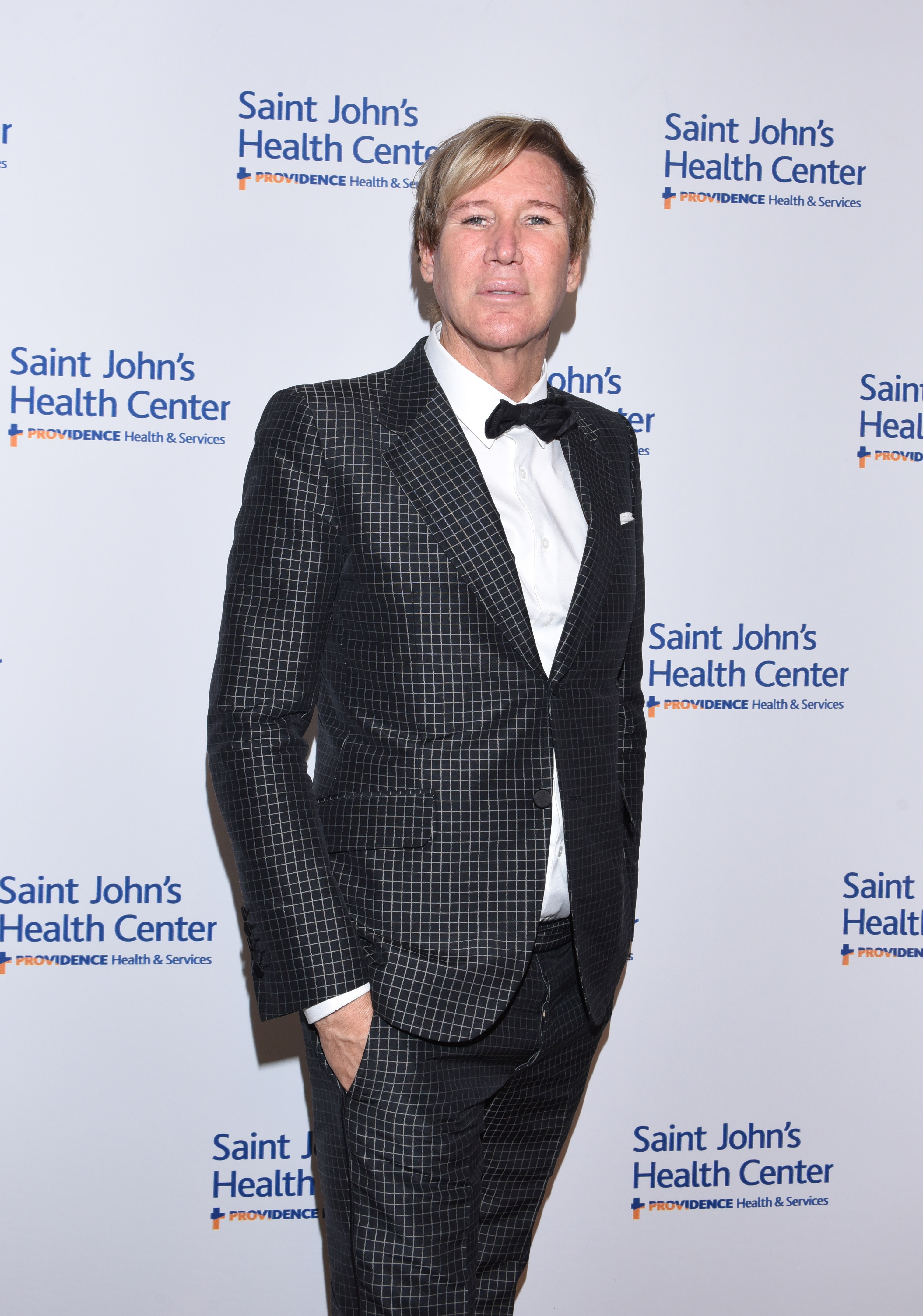 Dr. Lawrence Piro au gala Caritas 2016 du centre de santé St. John's à Beverly Hills, en Californie, le 22 octobre 2016 | Source : Getty Images