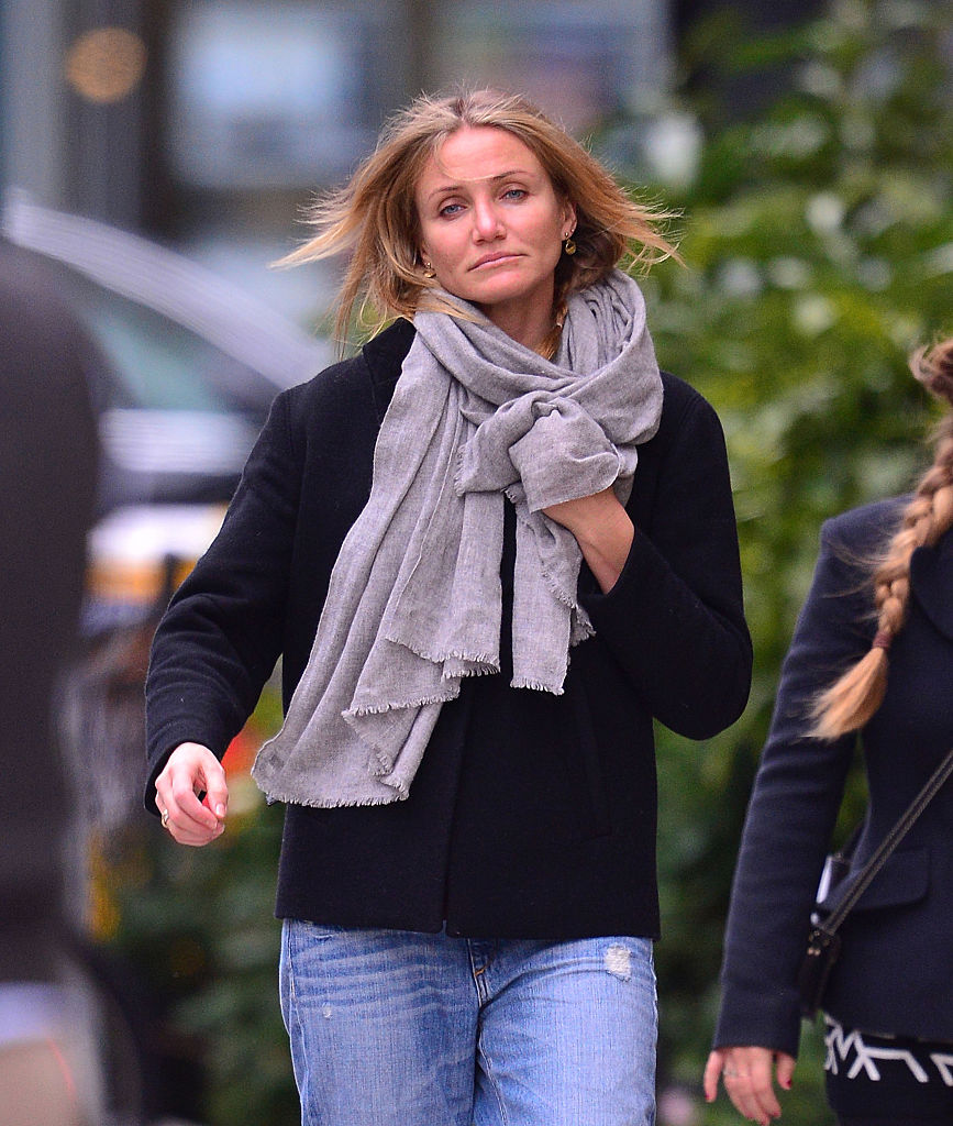 Cameron Diaz vue dans les rues de Chelsea le 25 novembre 2014, à New York | Source : Getty Images