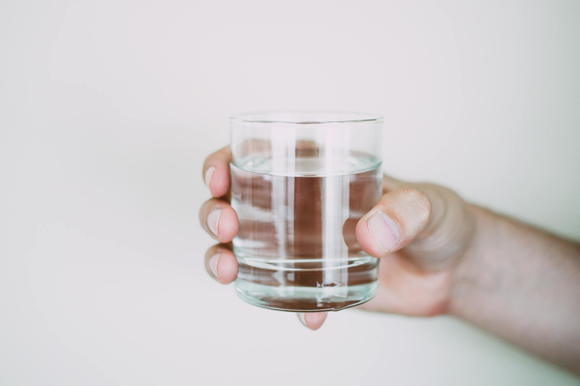 Un verre d'eau | Source : Pexels