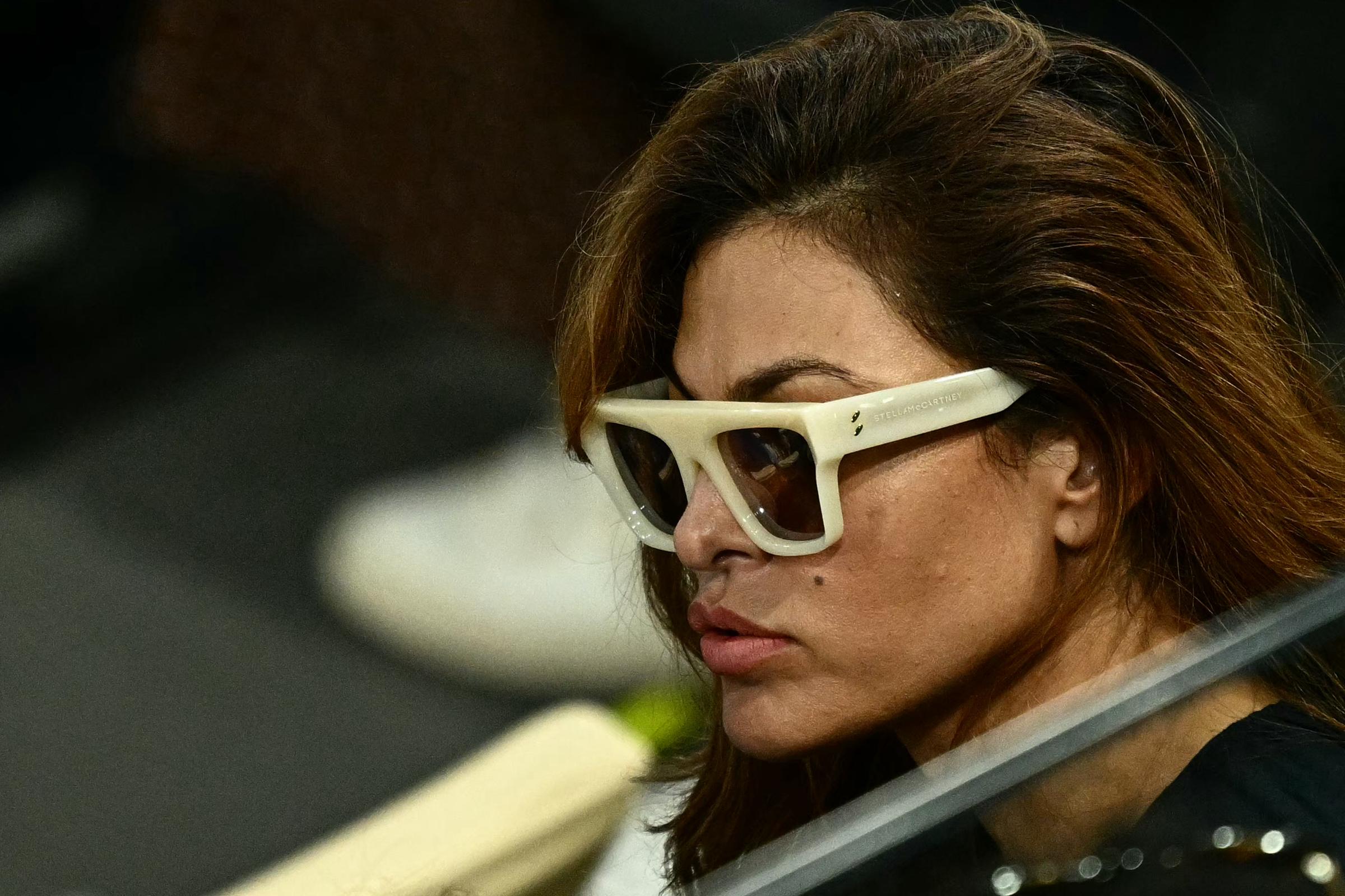 Eva Mendes assiste à la finale des barres asymétriques féminines à l'arène de Bercy lors des Jeux olympiques de Paris 2024, le 4 août 2024 | Source : Getty Images