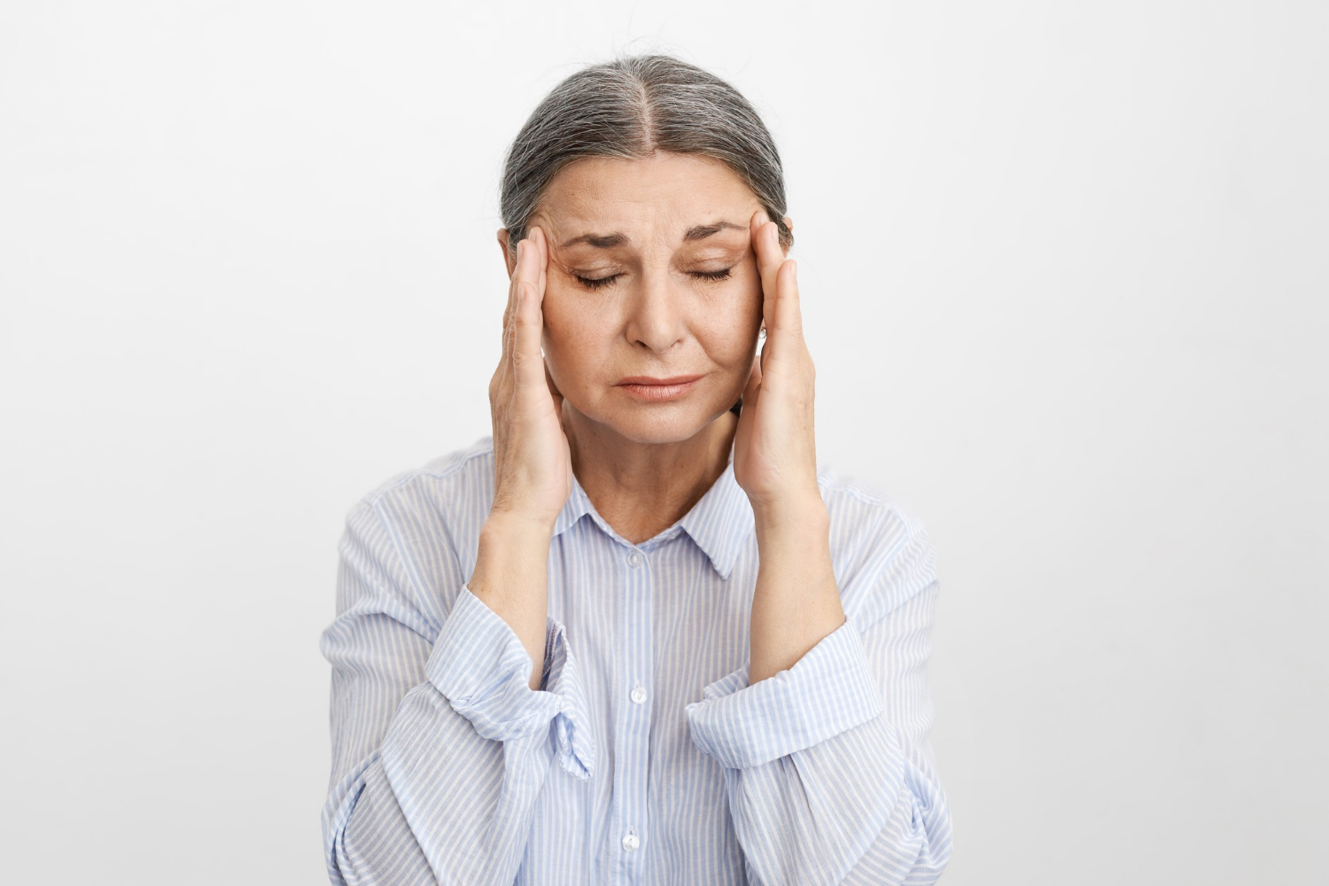 Une femme stressée | Source : Freepik