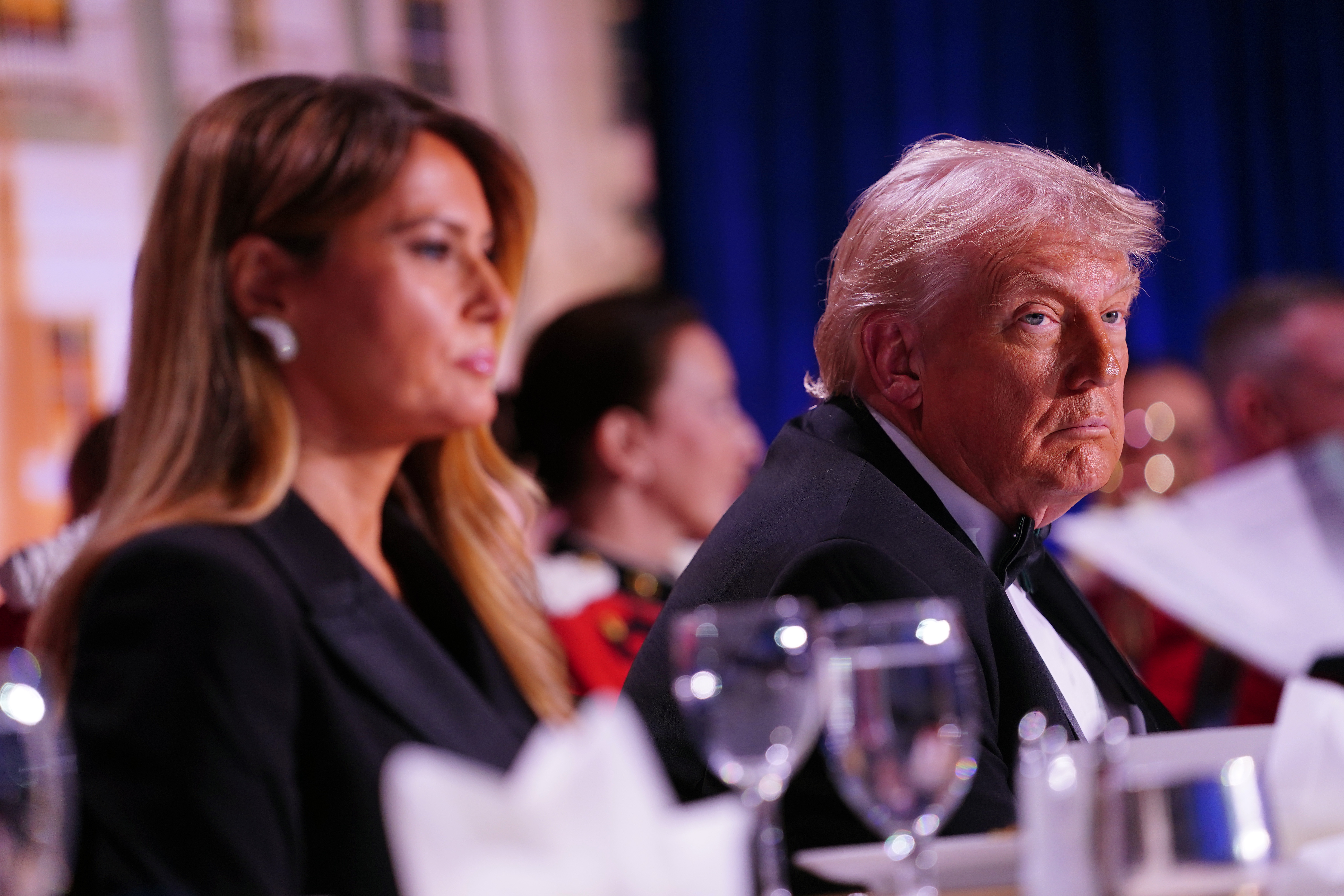 Melania et Donald Trump assistent au dîner annuel de l'Association des correspondants de la Maison Blanche, le 25 avril 2026 à Washington, DC | Source : Getty Images