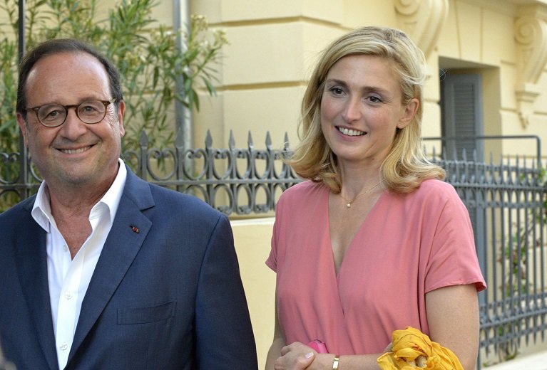 François Hollande et Julie Gayet. | Photo : Getty Images