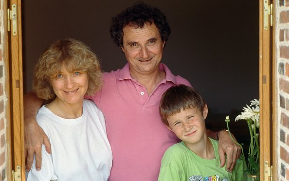 L'acteur Daniel Prevost et sa famille en vacances. | Photo : Getty Images