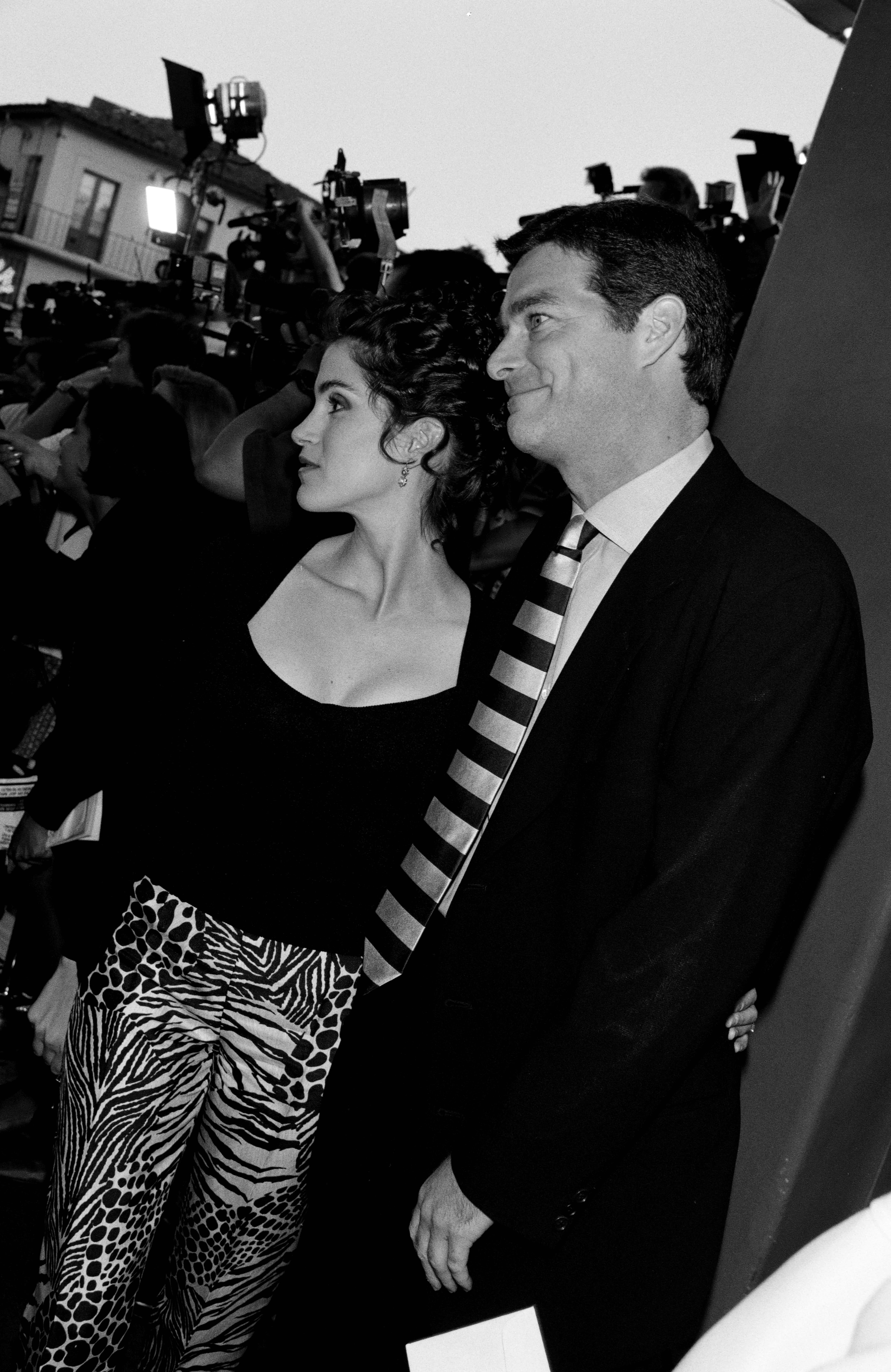 Jami Gertz et Tony Ressler à la première locale de "Twister" au Mann Village Theatre à Los Angeles, Californie, le 13 mai 1996 | Source : Getty Images