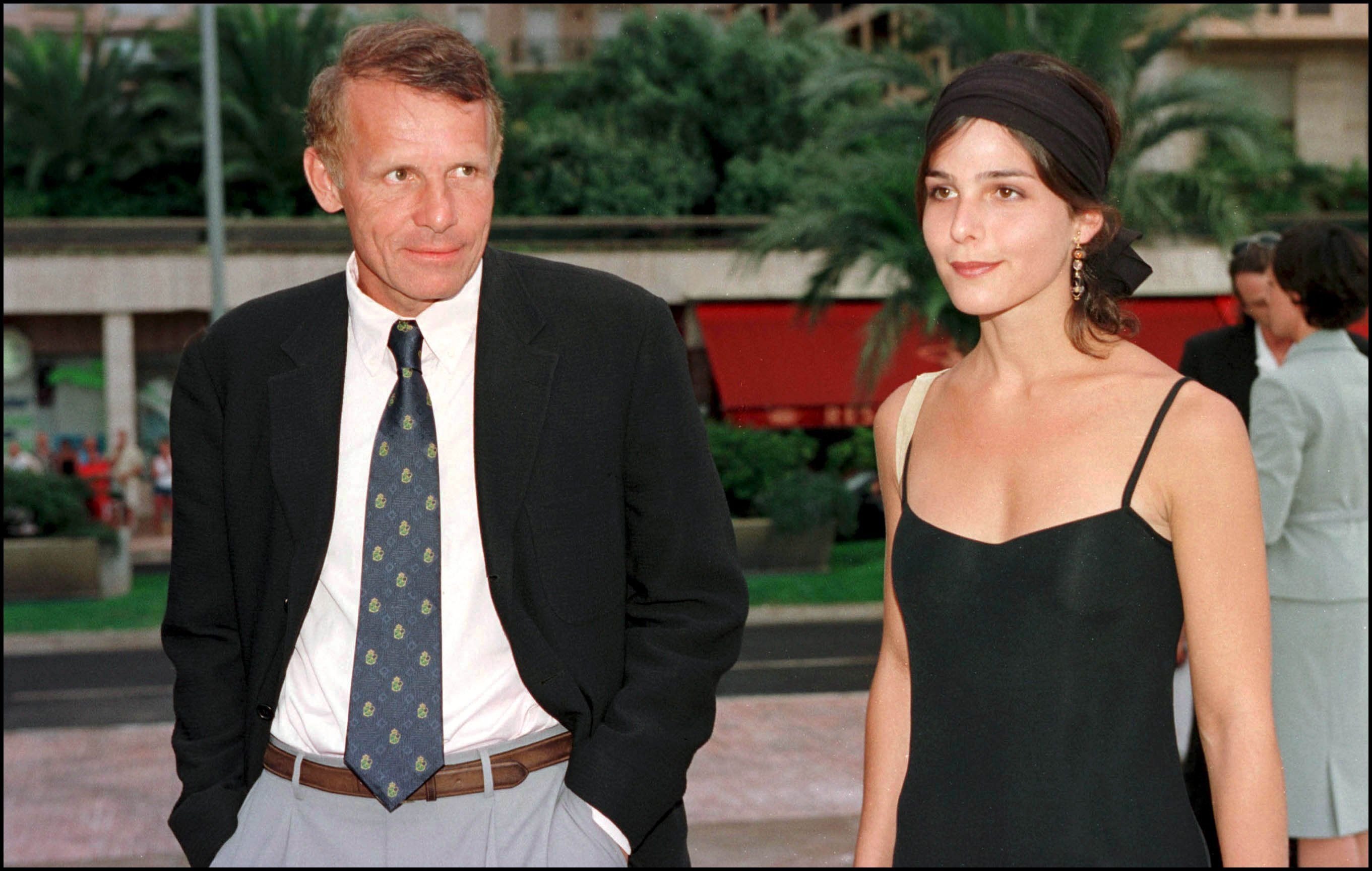 Patrick Poivre D'arvor et Claire lors de l'inauguration du Grimaldi Forum à Monaco City, Monaco, le 20 juillet 2000. | Photo : Getty Images