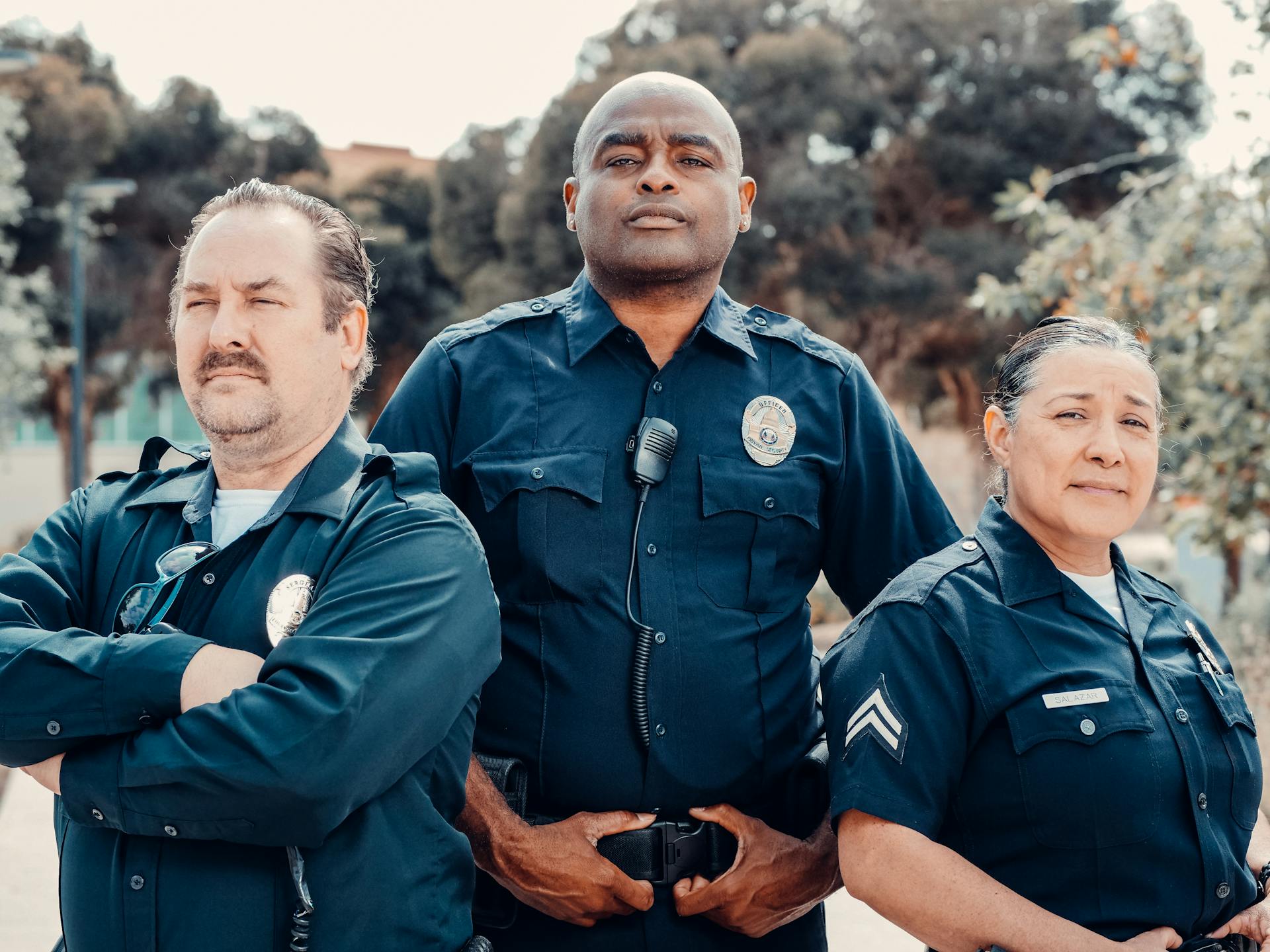 Trois policiers | Source : Pexels