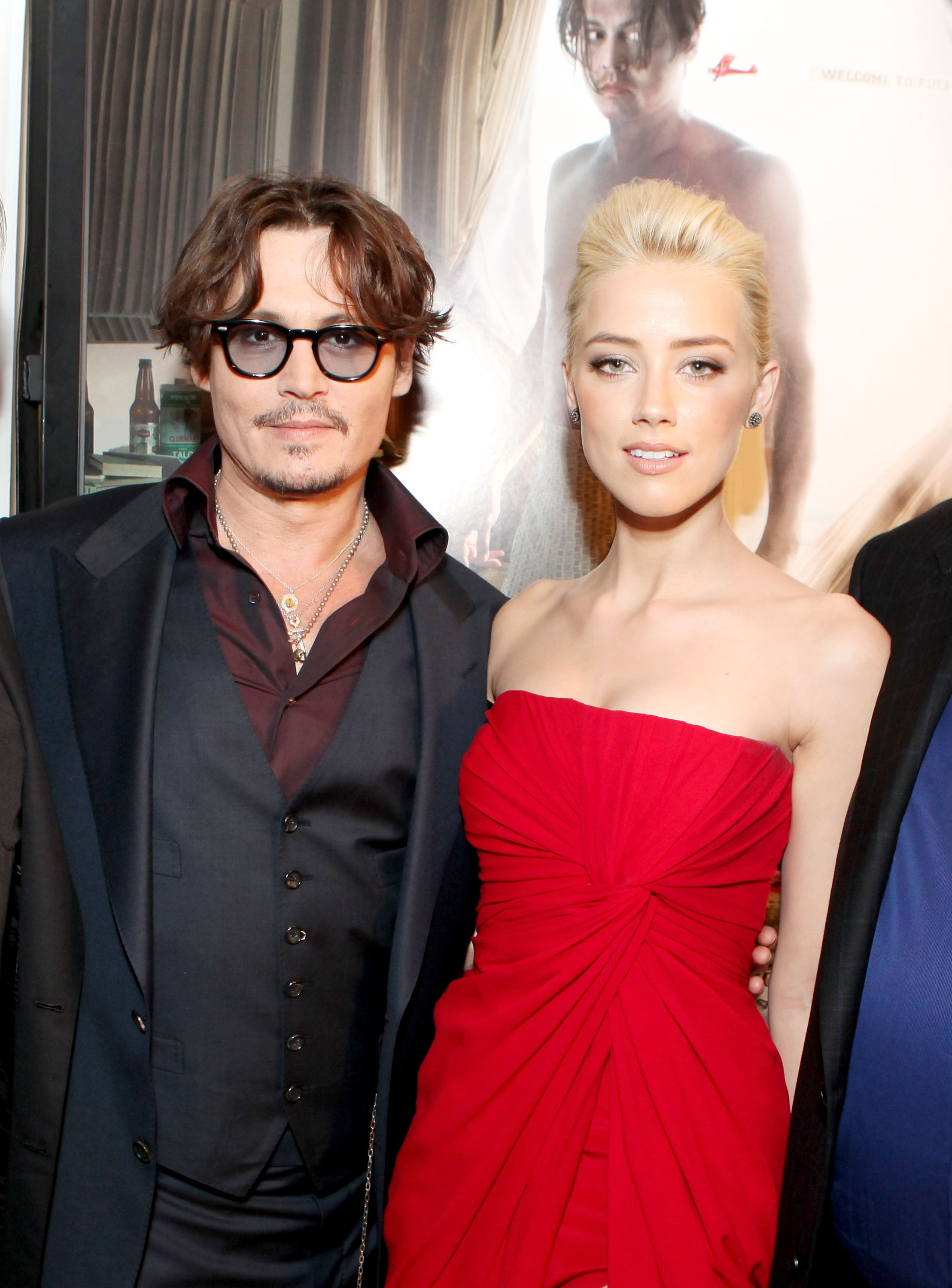 Johnny Depp et Amber Heard au théâtre Bing du LACMA, le 13 octobre 2011, à Los Angeles, en Californie. | Source : Getty Images