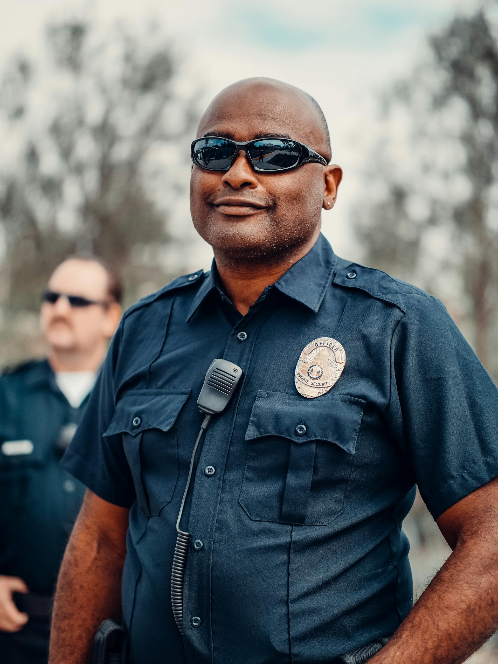 Deux policiers en service | Source : Pexels