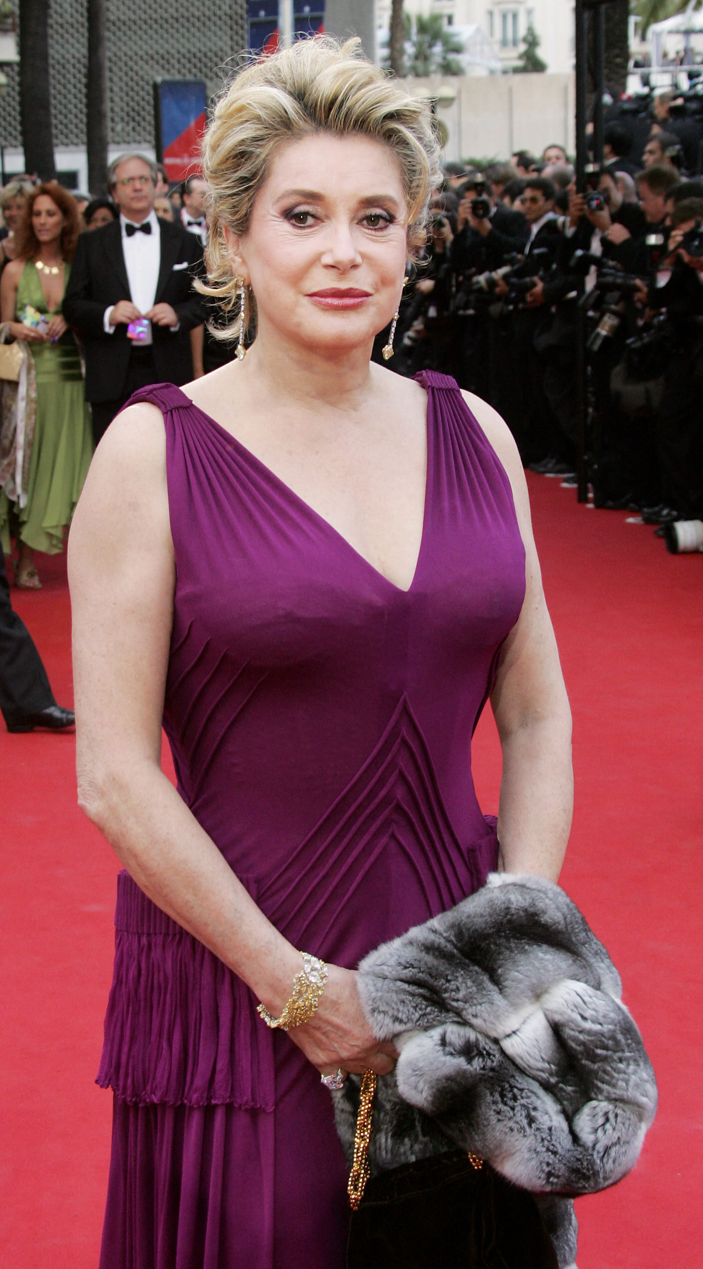 Catherine Deneuve au 58e Festival de Cannes, le 11 mai 2005, en France. | Source : Getty Images