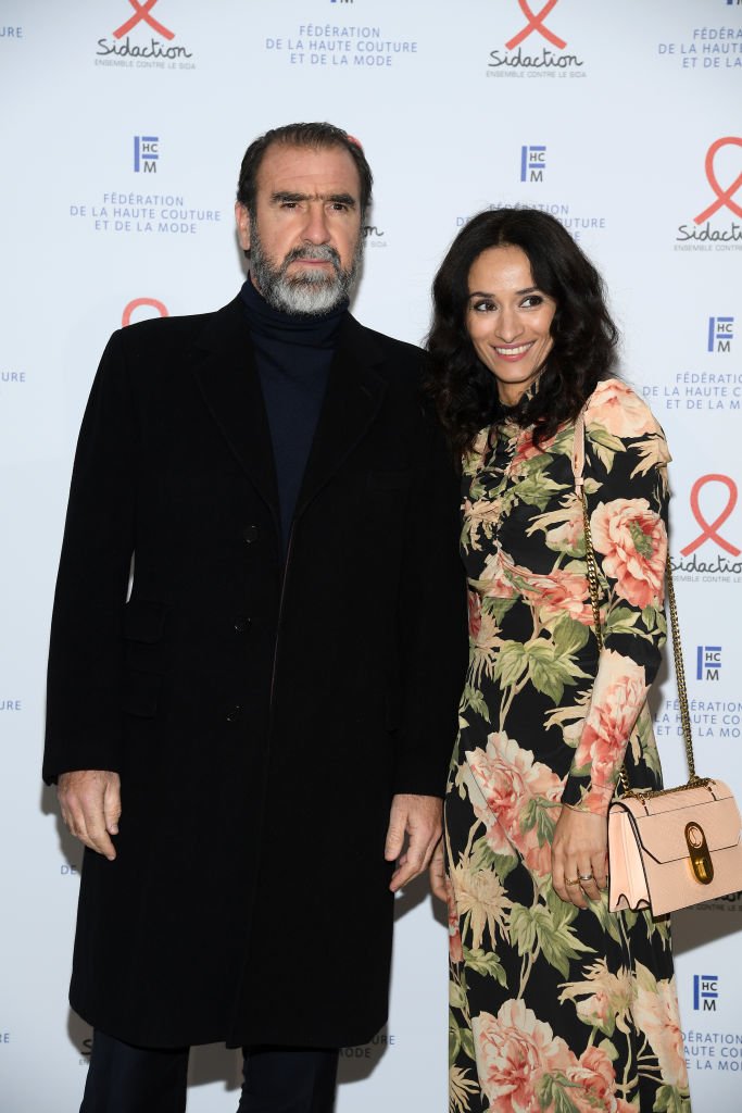  Eric Cantona et Rachida Brakni assistent au dîner de gala 2020 du Sidaction au Pavillon Cambon le 23 janvier 2020 à Paris, France. | Photo : Getty Images