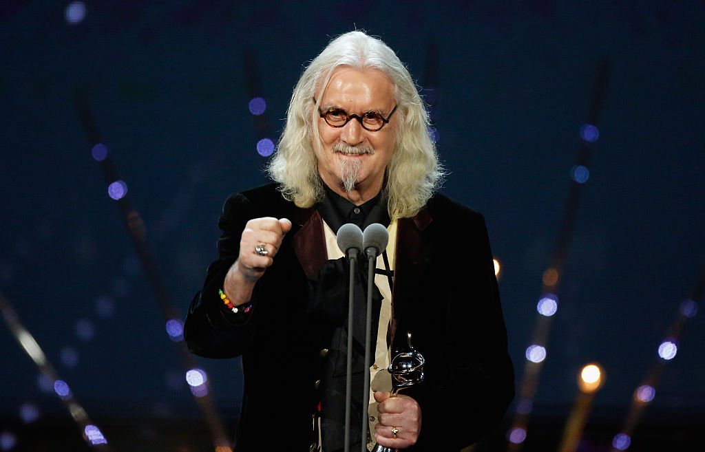 Billy Connolly, lauréat du prix de reconnaissance spéciale, prend la parole sur la scène au 21e National Television Awards à l'O2 Arena le 20 janvier 2016 à Londres. | Photo : Getty Images