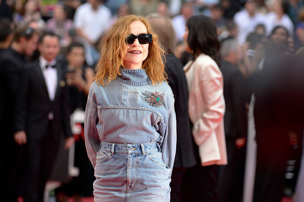 CANNES, FRANCE - MAY 19: Isabelle Huppert attends the "Highest 2 Lowest" red carpet at the 78th annual Cannes Film Festival at Palais des Festivals on May 19, 2025 in Cannes, France. (Photo by Dominique Charriau/WireImage)