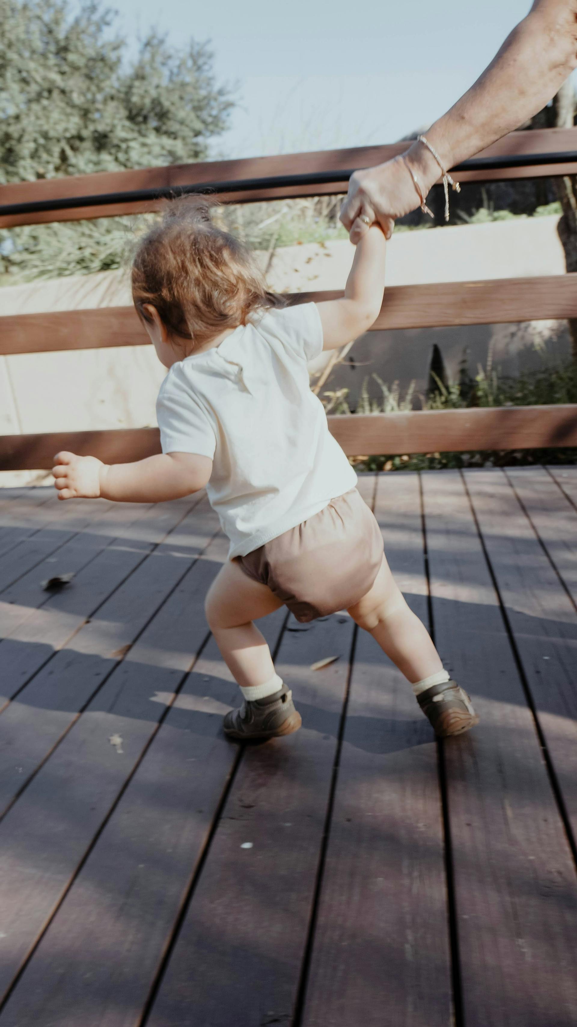 Un bébé qui marche | Source : Pexels