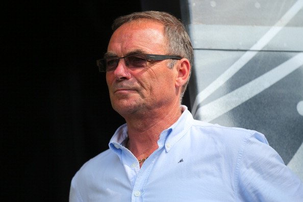 Bernard Hinault attend la quatorzième étape du Tour de France 2013, à Lyon. | Photo : Getty Images