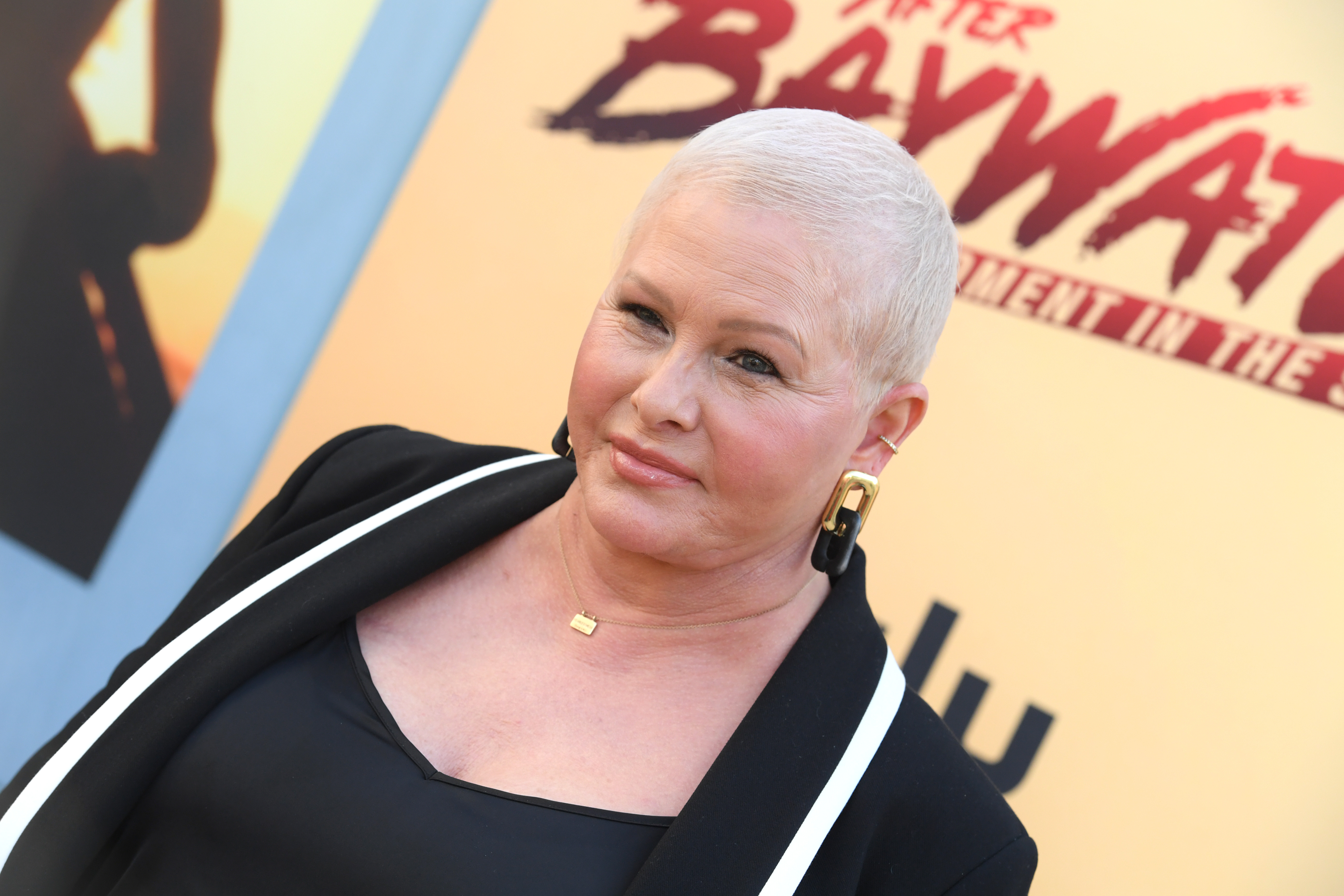 Nicole Eggert assiste à la première de la docusérie des studios ABC News "After Baywatch : Moment in the Sun" au Bungalow le 26 août 2024, à Santa Monica, en Californie. | Source : Getty Images