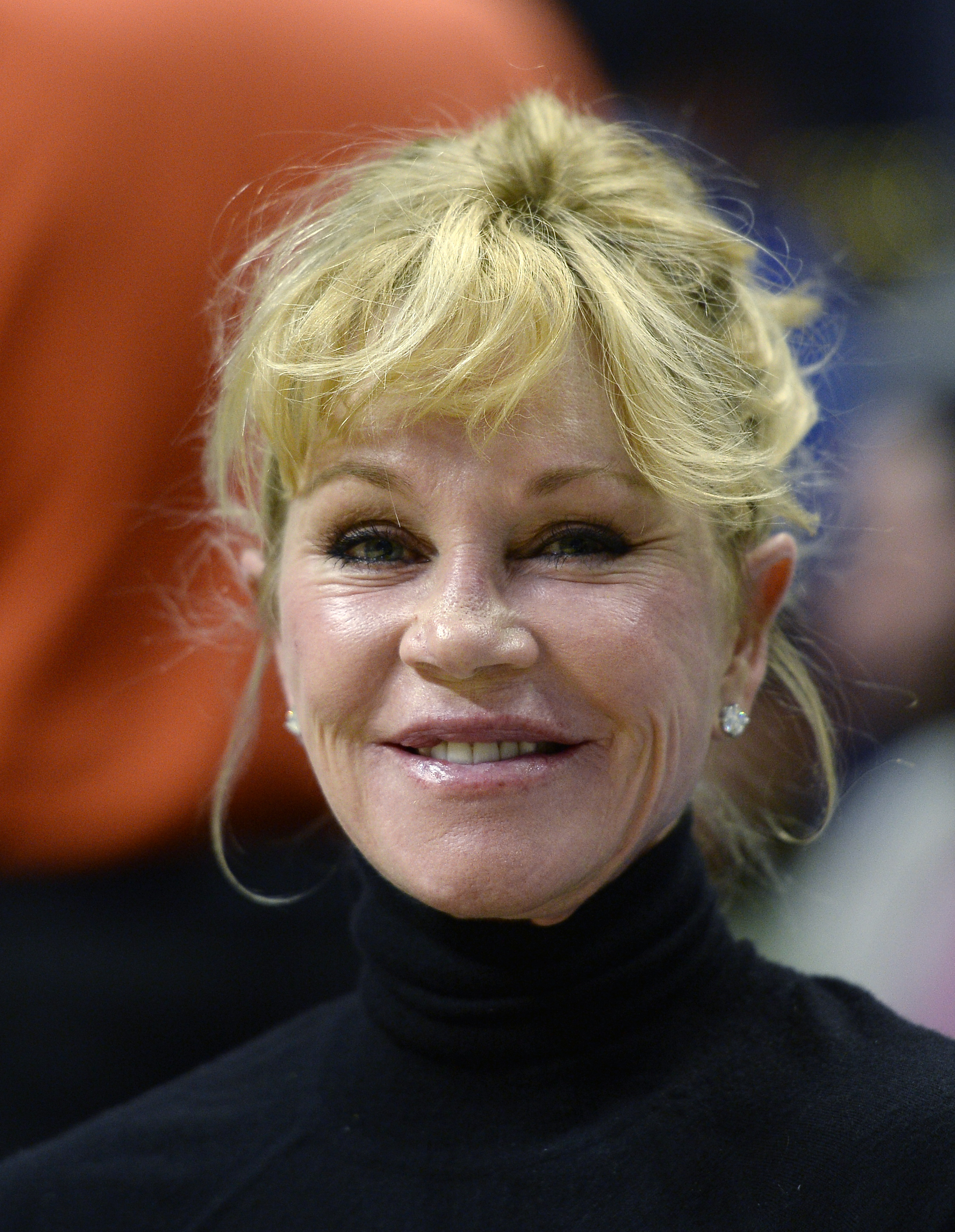 Melanie Griffith lors du match de basket NBA entre les Los Angeles Clippers et les Memphis Grizzlies, le 9 novembre 2015, à Los Angeles, en Californie. | Source : Getty Images