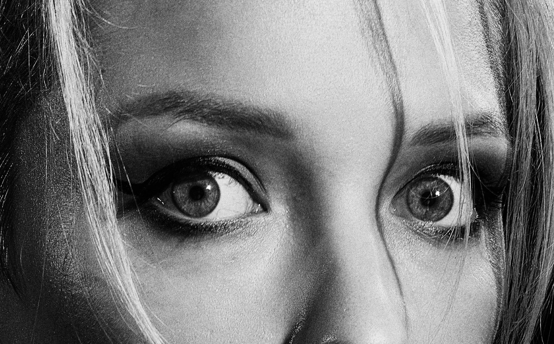 Gros plan sur les yeux terrifiés d'une femme | Source : Pexels