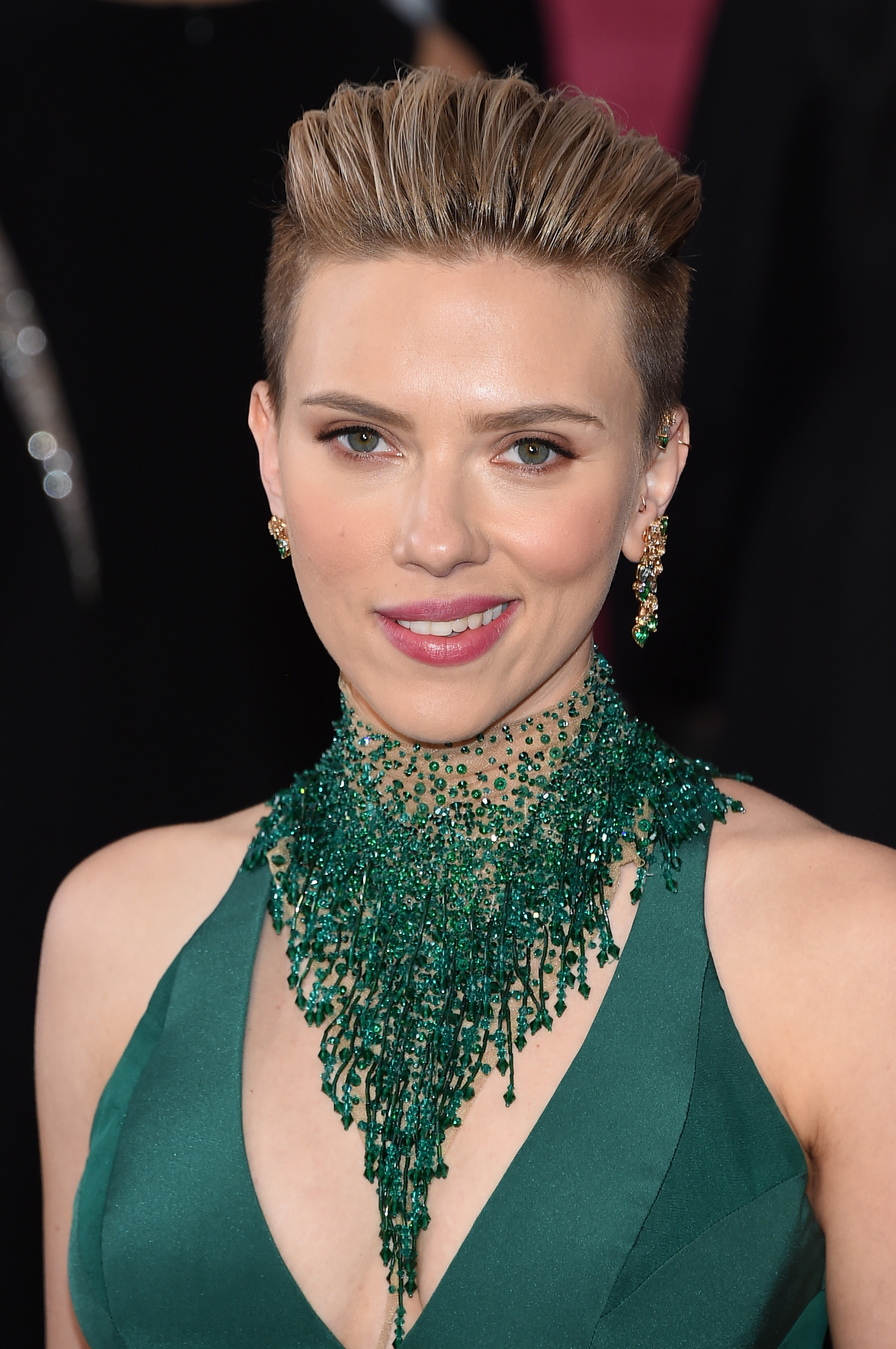Scarlett Johansson assiste à la 87e cérémonie annuelle des Oscars le 22 février 2015 à Hollywood, en Californie. | Source : Getty Images