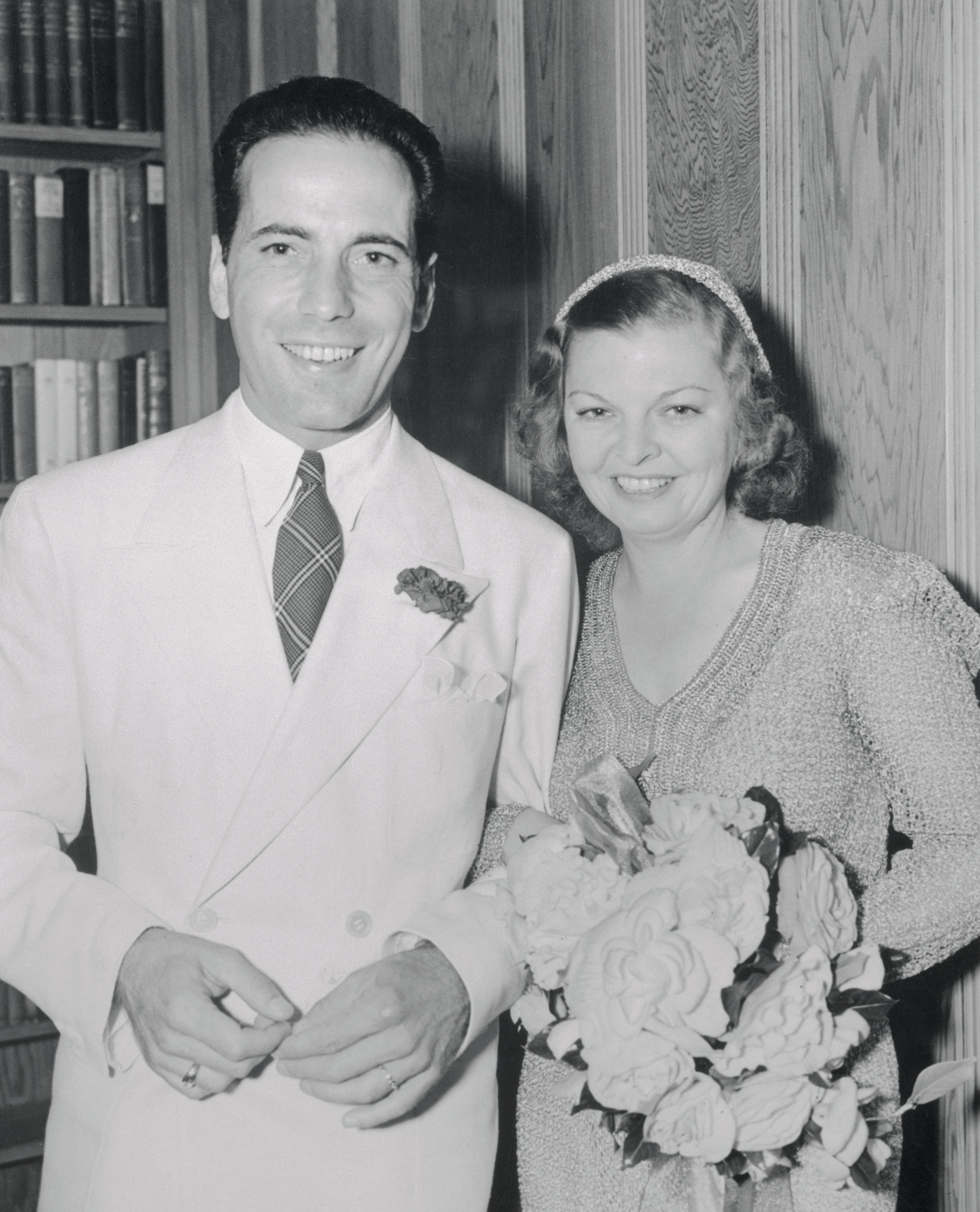 Humphrey Bogart et Mayo Methot peu après leur mariage. | Photo : Getty Images