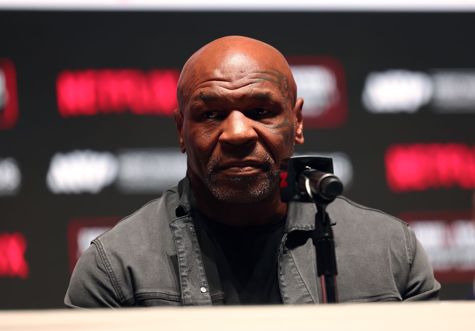 Mike Tyson lors d'une conférence de presse le 13 novembre 2024, à Dallas, au Texas. | Source : Getty Images