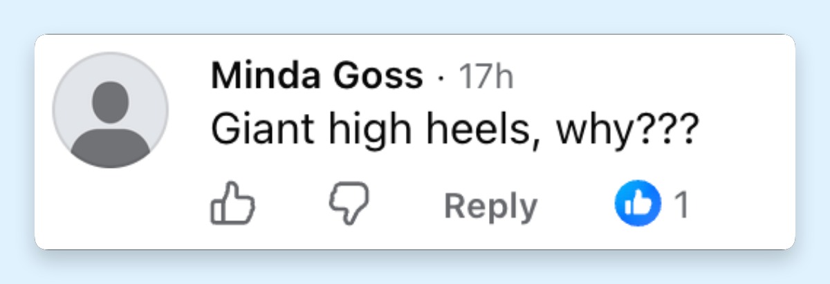 Les internautes ont été choqués par le dernier choix de chaussures de Melania Trump. | Source : Facebook/Team Trump