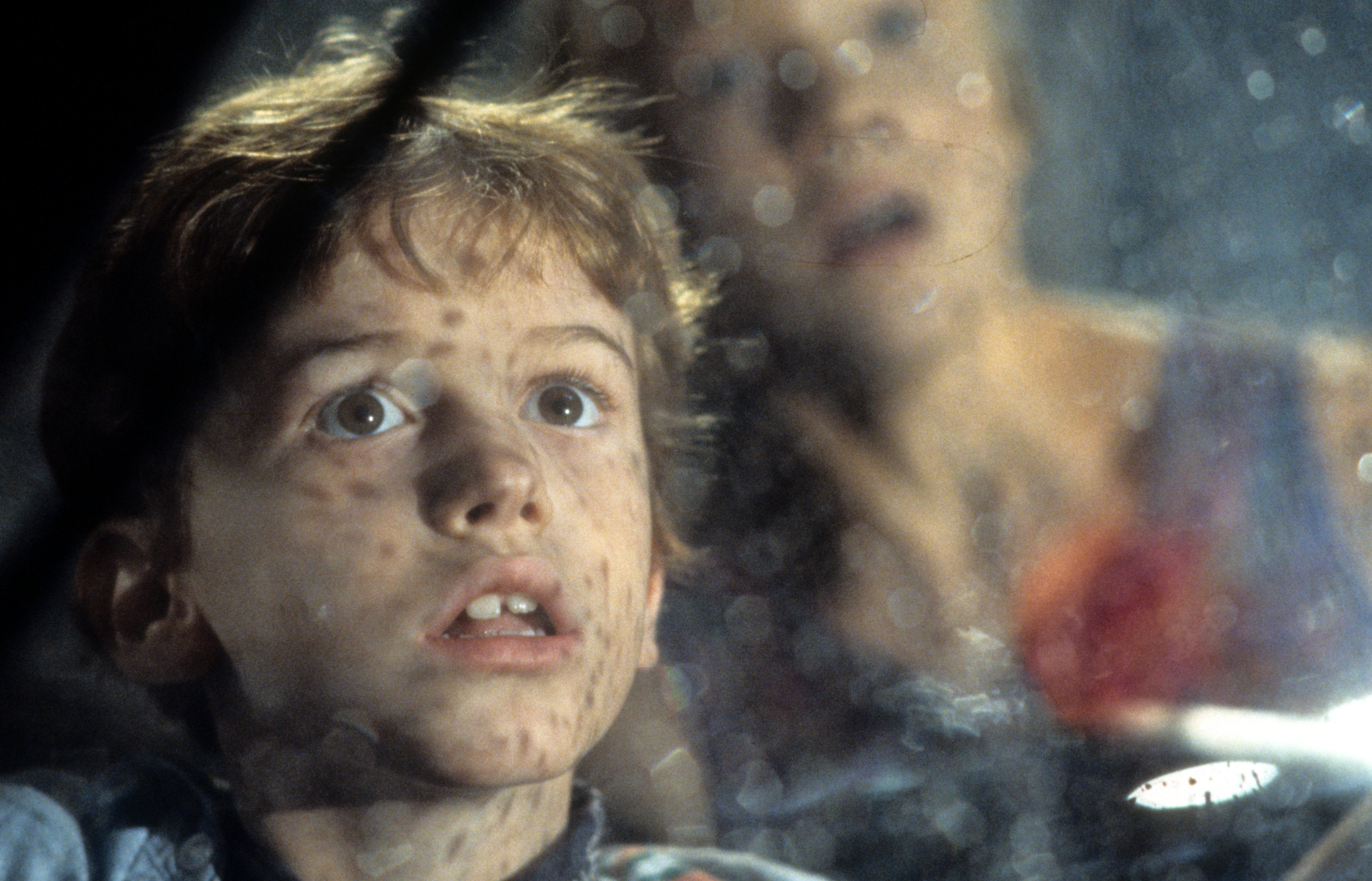 Joseph Mazzello sur le tournage de « Jurassic Park » en 1993 | Source : Getty Images