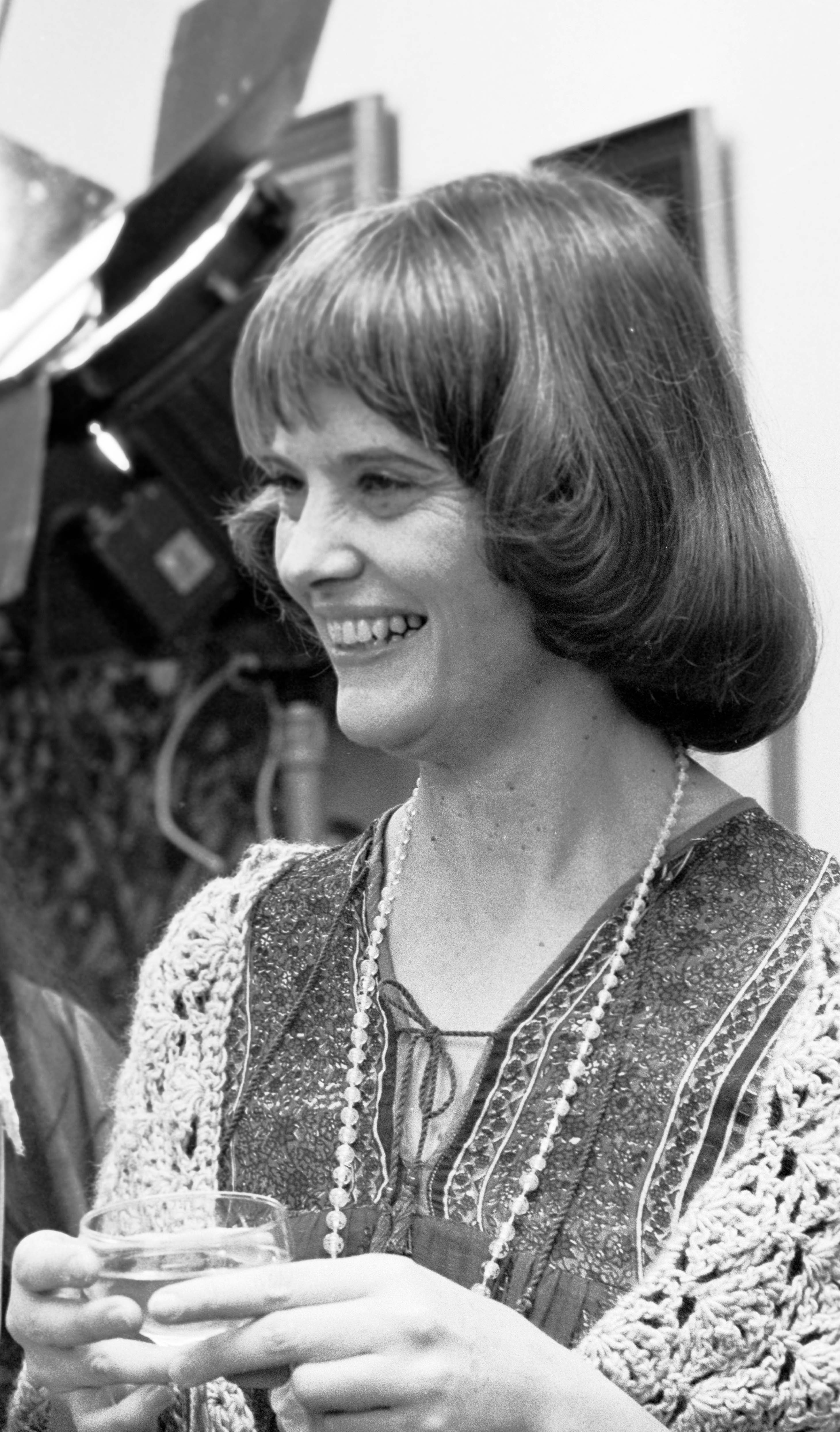 Lois Smith filme sur le lieu de tournage de "The Unforgivable Secret" à East Hampton, New York, le 31 octobre 1981. | Source : Getty Images