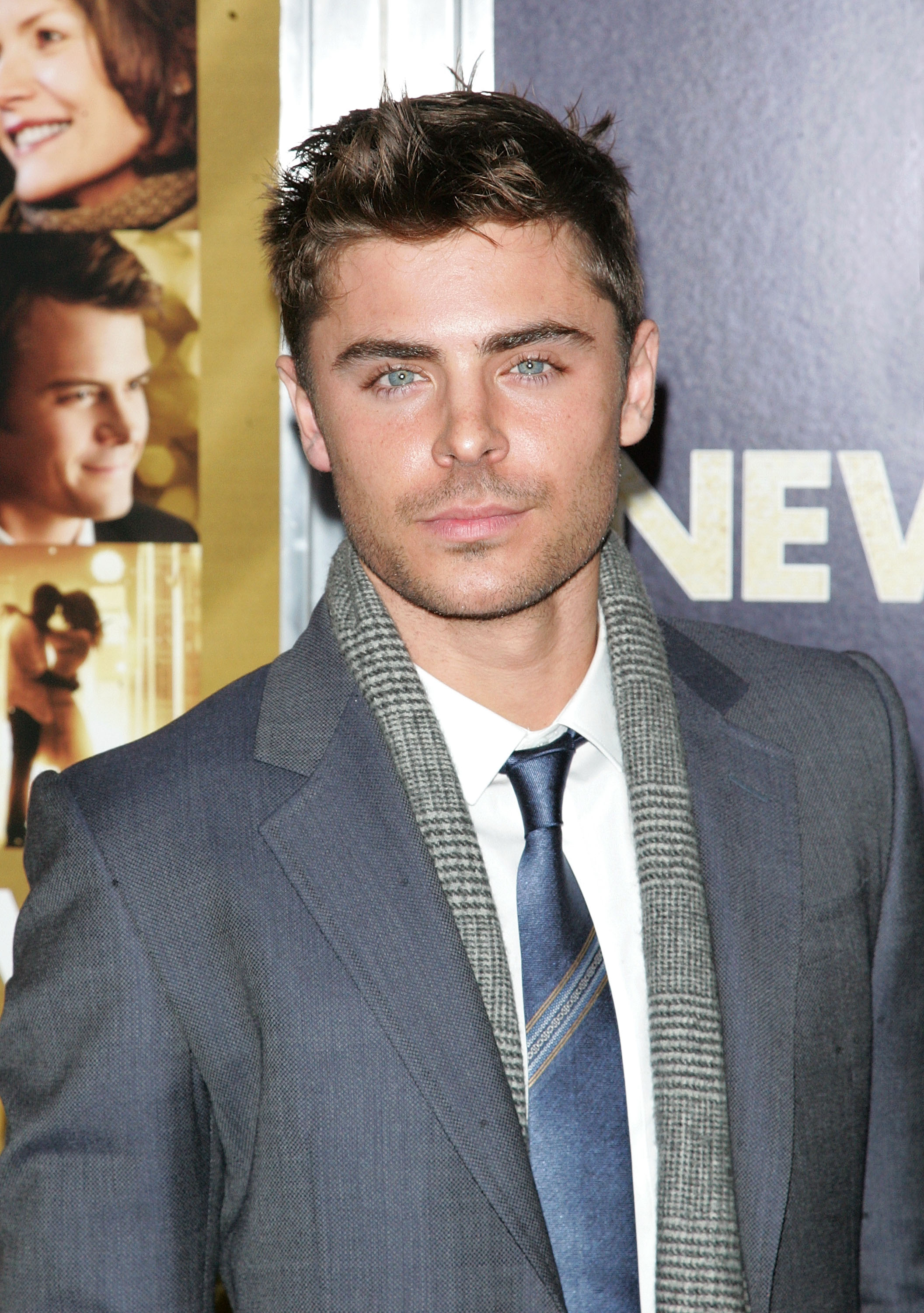 Zac Efron à la première de "New Year's Eve" le 7 décembre 2011, à New York | Source : Getty Images