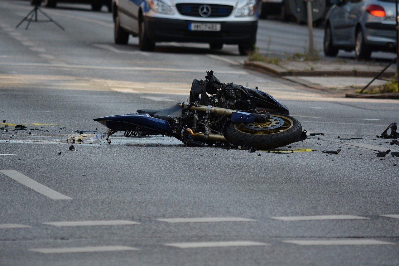Un moto accidenté | Photo : Pixabay