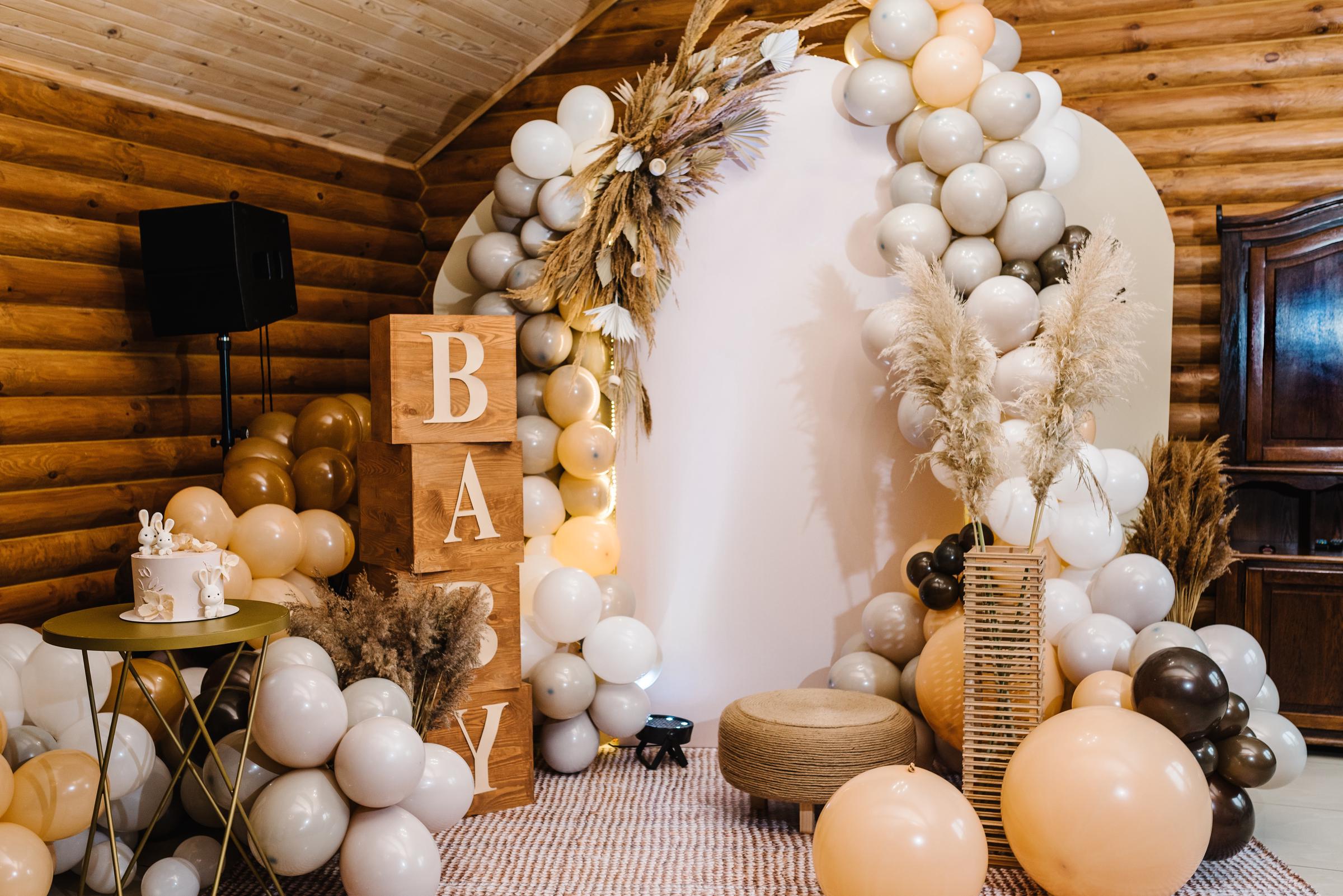 Décorations pour une fête prénatale | Source : Shutterstock
