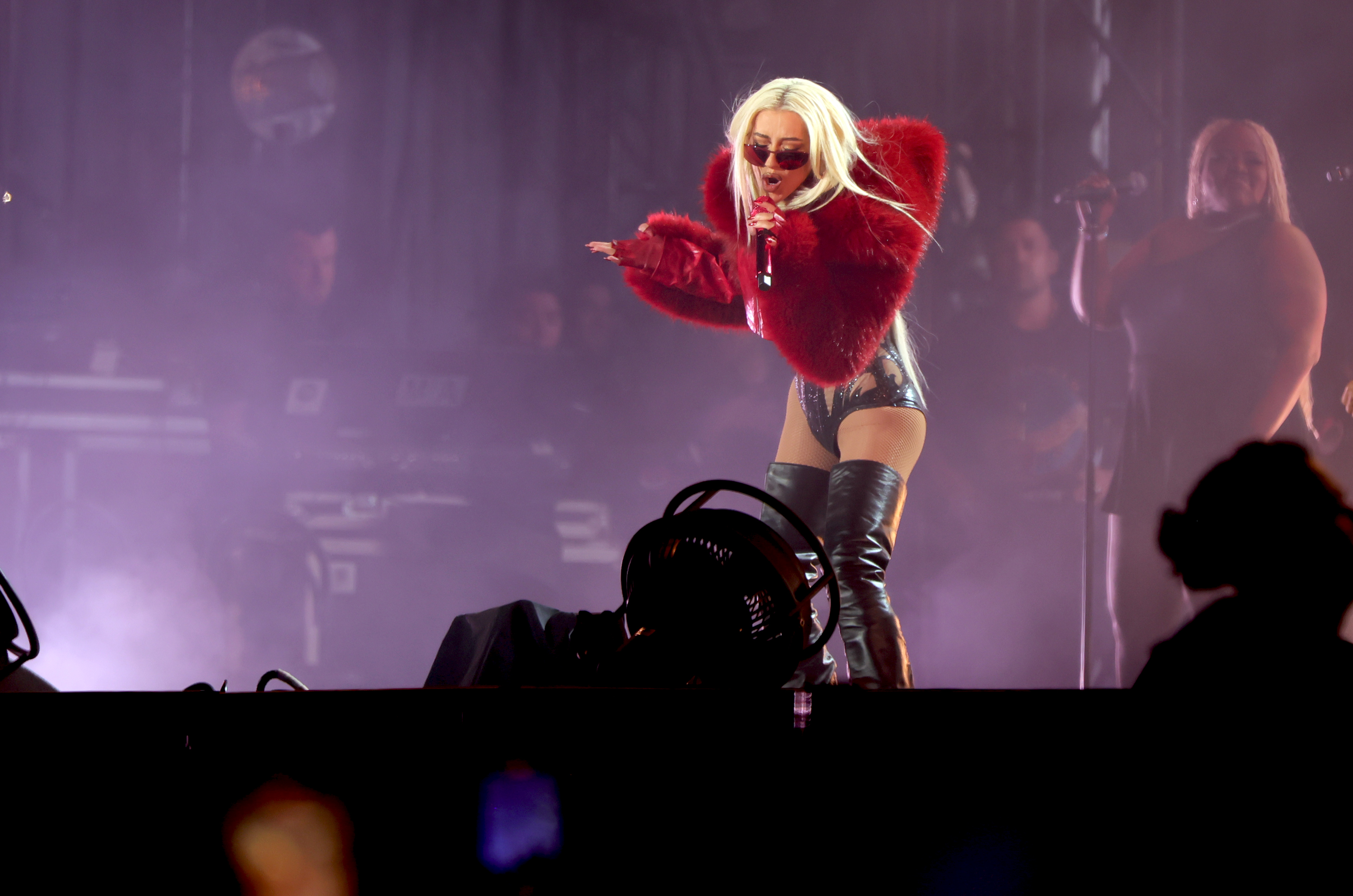 Christina Aguilera se produit lors de la deuxième journée du festival Emblema 2024 à l'Autodromo Hermanos Rodriguez à Mexico, au Mexique, le 18 mai 2024 | Source : Getty Images