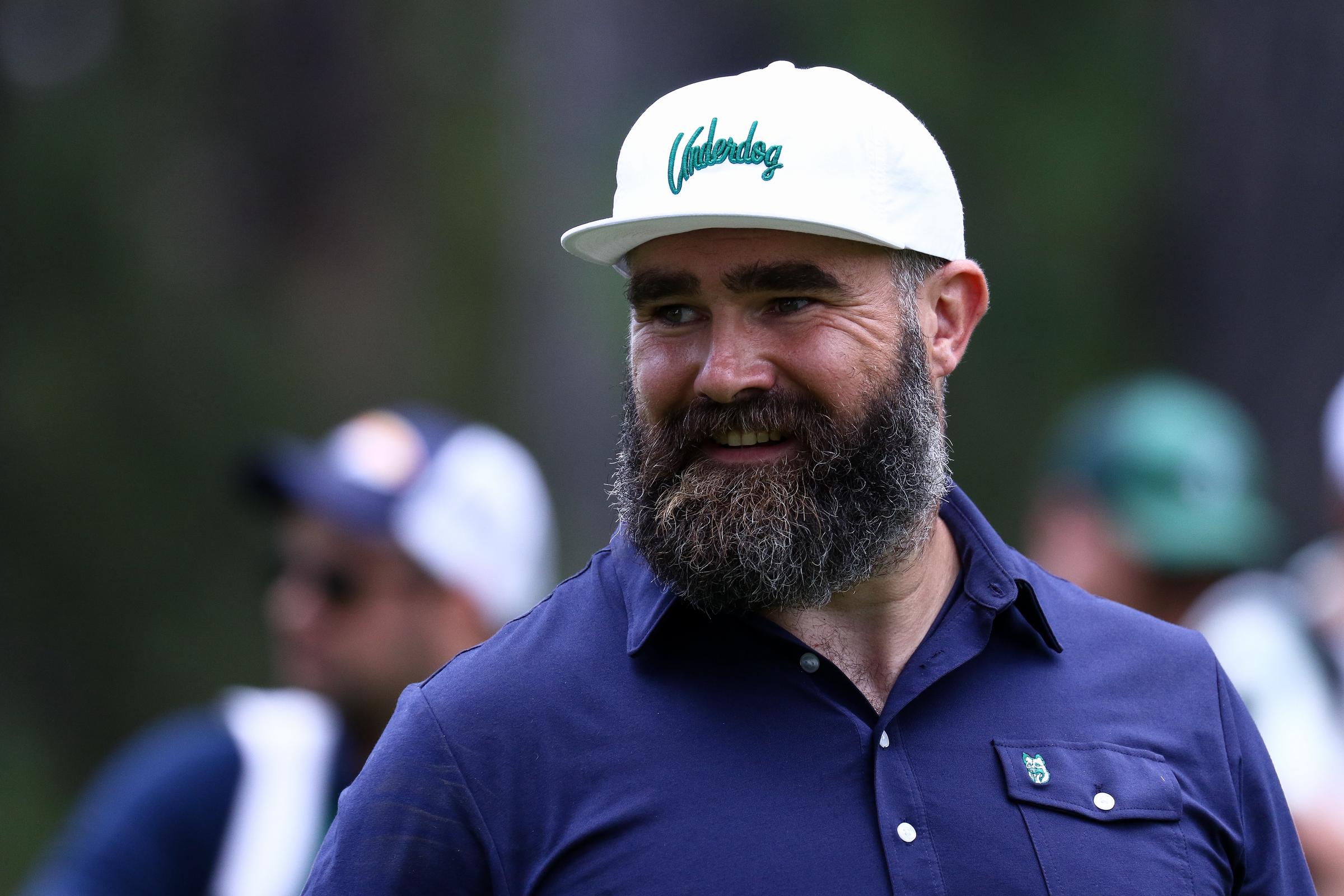 Jason Kelce lors du championnat du siècle américain 2024 au terrain de golf Edgewood Tahoe, le 13 juillet 2024, à Stateline, dans le Nevada. | Source : Getty Images