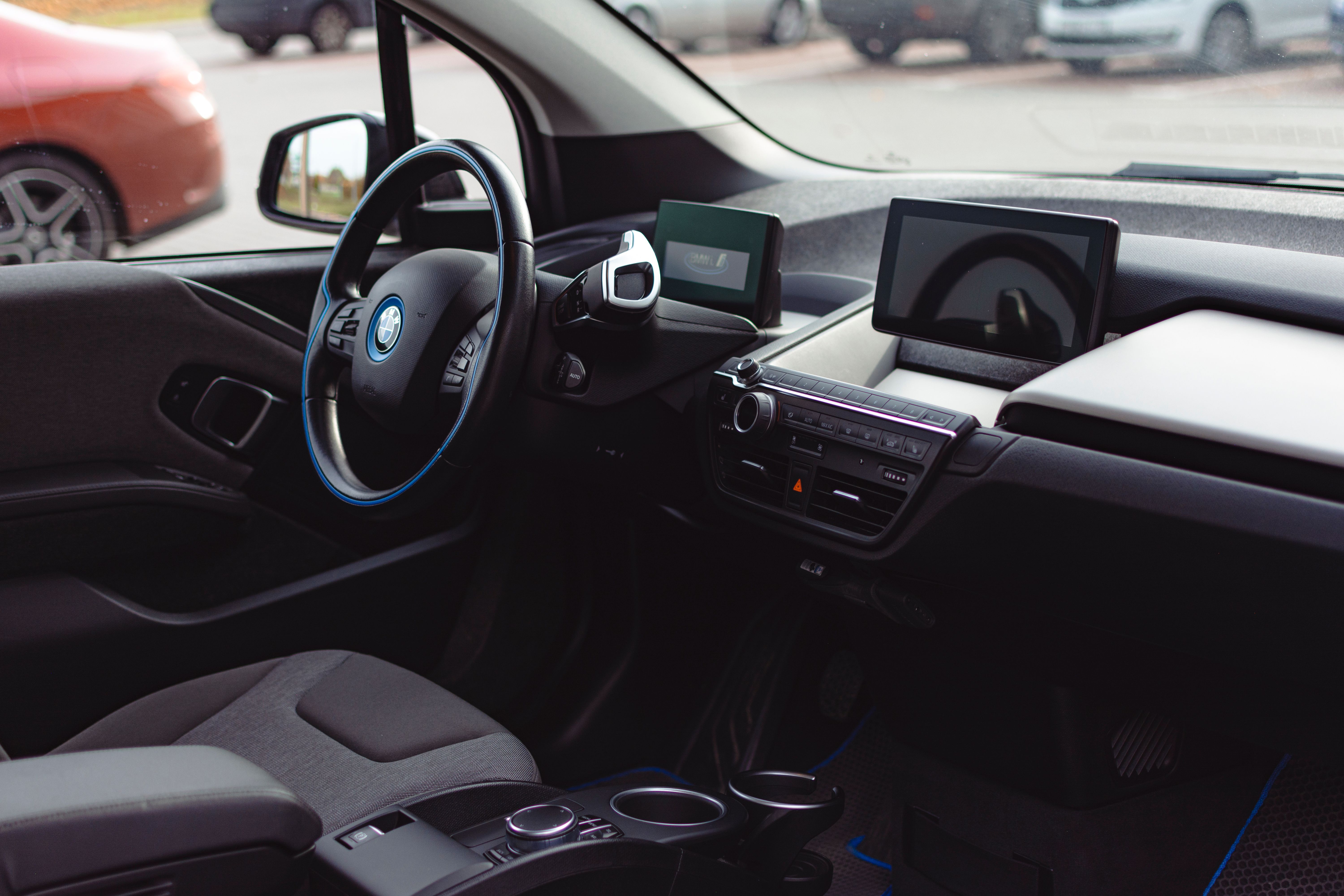 L'intérieur d'une voiture | Source : Pexels