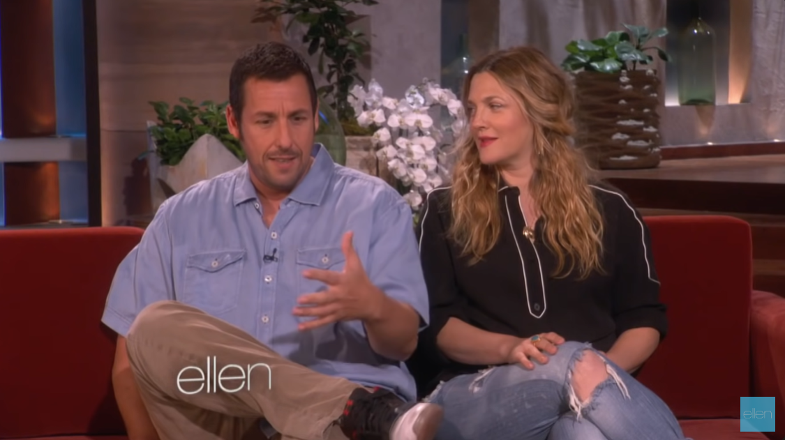 Adam Sandler dit que sa femme, Jackie, soutient ses collaborations avec Drew Barrymore dans une interview sur "The Ellen Show", postée le 14 mai 2014 | Source : YouTube/TheEllenShow