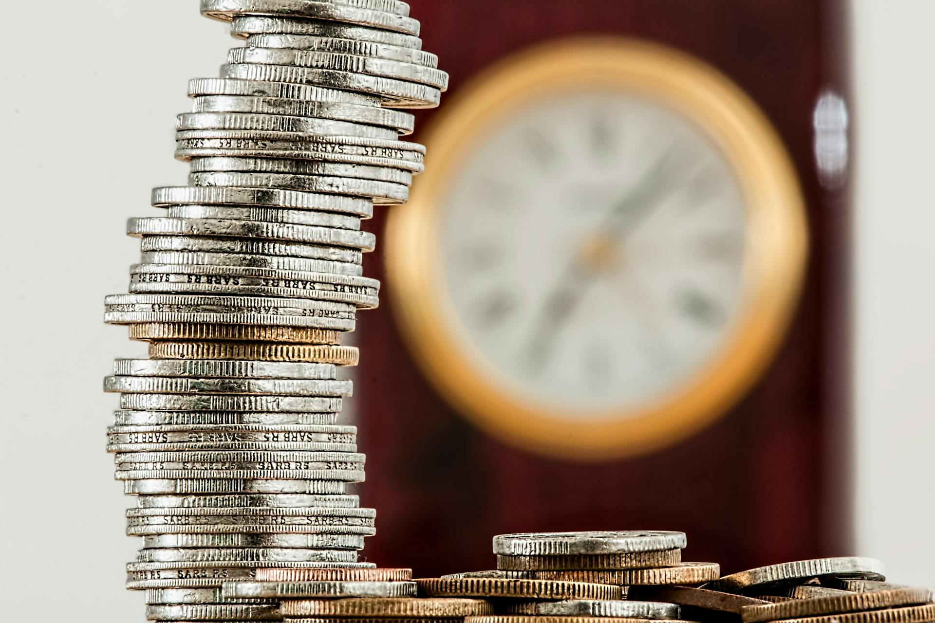 A stack of coins | Source: Pexels