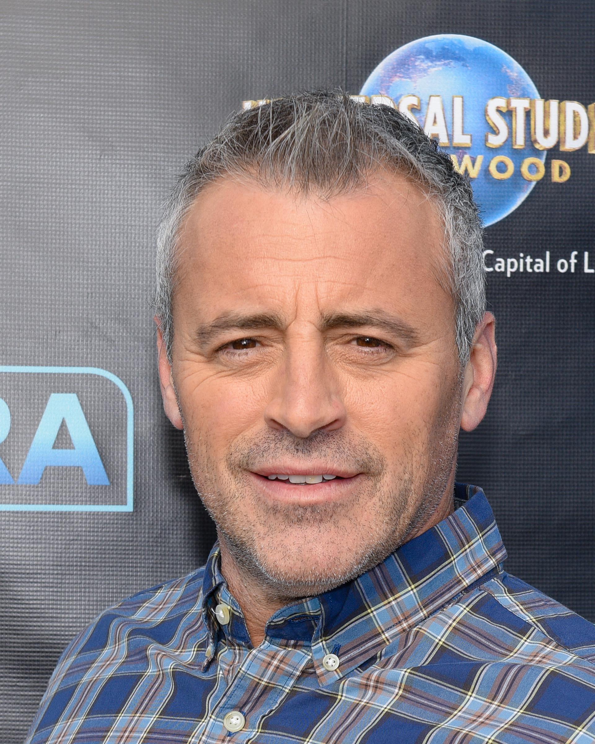 Matt LeBlanc visite "Extra" à Universal Studios Hollywood le 7 novembre 2016, à Universal City, en Californie. | Sources : Getty Images