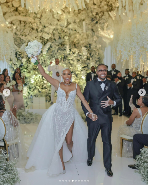 LeToya Luckett et Taleo Coles le jour de leur mariage, posté le 1er août 2024 | Source : Instagram/letoyaluckett