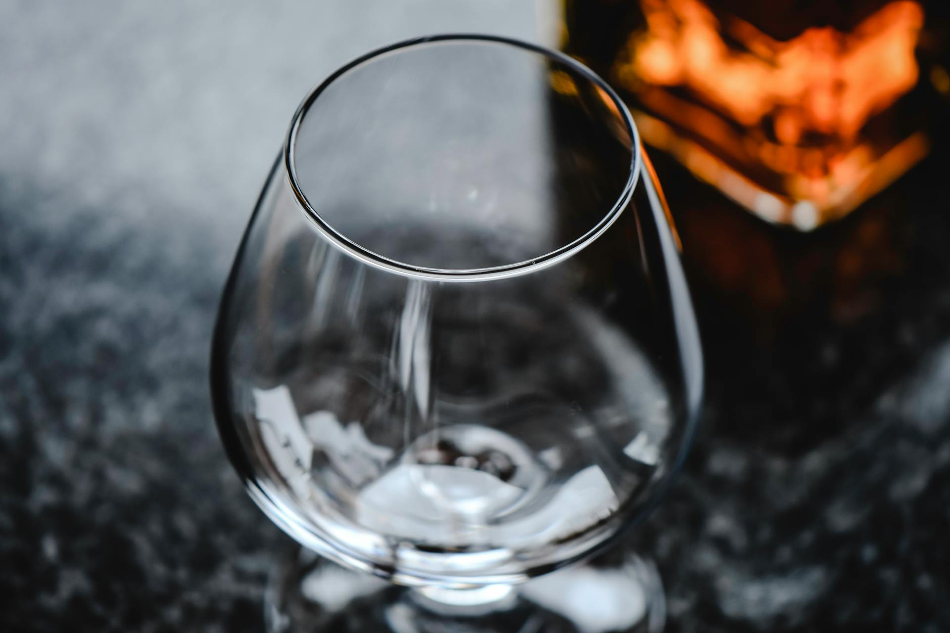 An empty glass | Source: Pexels