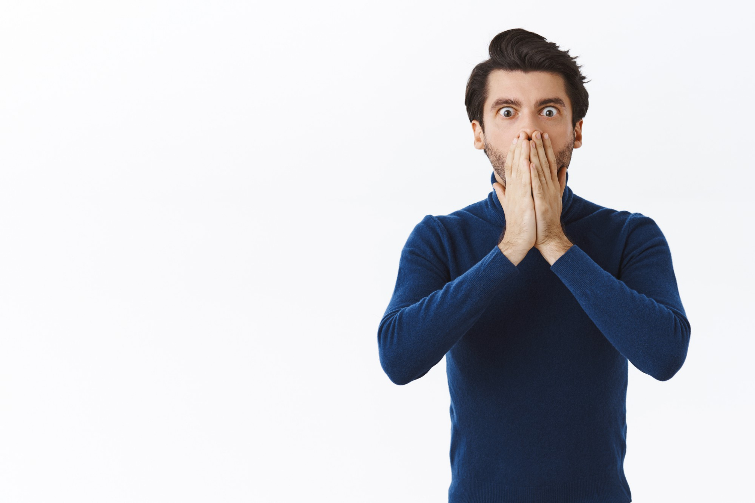 Un homme effrayé | Source : Freepik