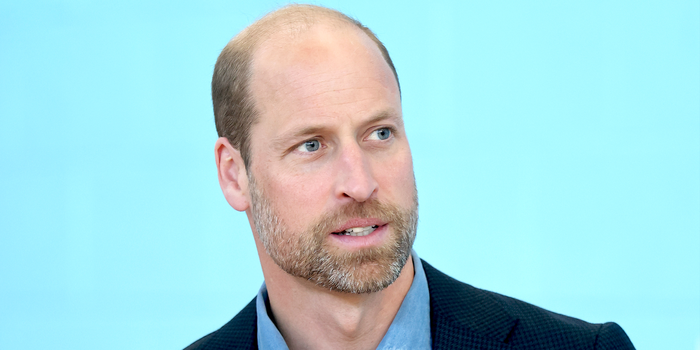Le Prince William lors de la visite de la Fondation Royale qui lance un nouveau partenariat avec Street Soccer Scotland au Centre Communautaire de Leith le 21 mai 2025 à Leith, en Écosse I Source : Getty Images