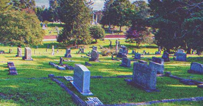 Un cimetière | Source : Shutterstock