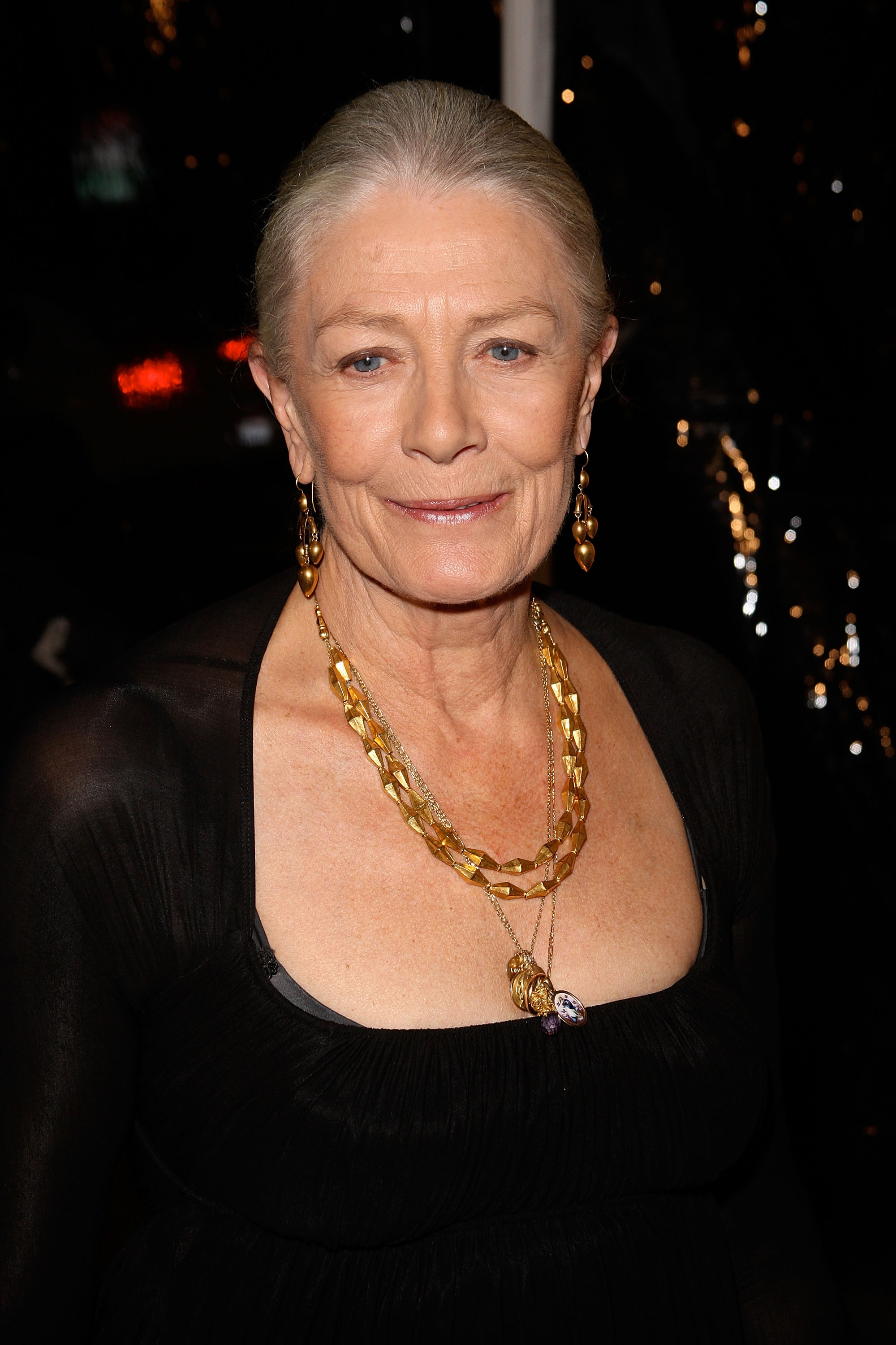 L'actrice arrive à la première de Focus Features "Reviens-moi" à l'Academy of Motion Pictures le 6 décembre 2007, à Los Angeles, Californie | Source : Getty Images