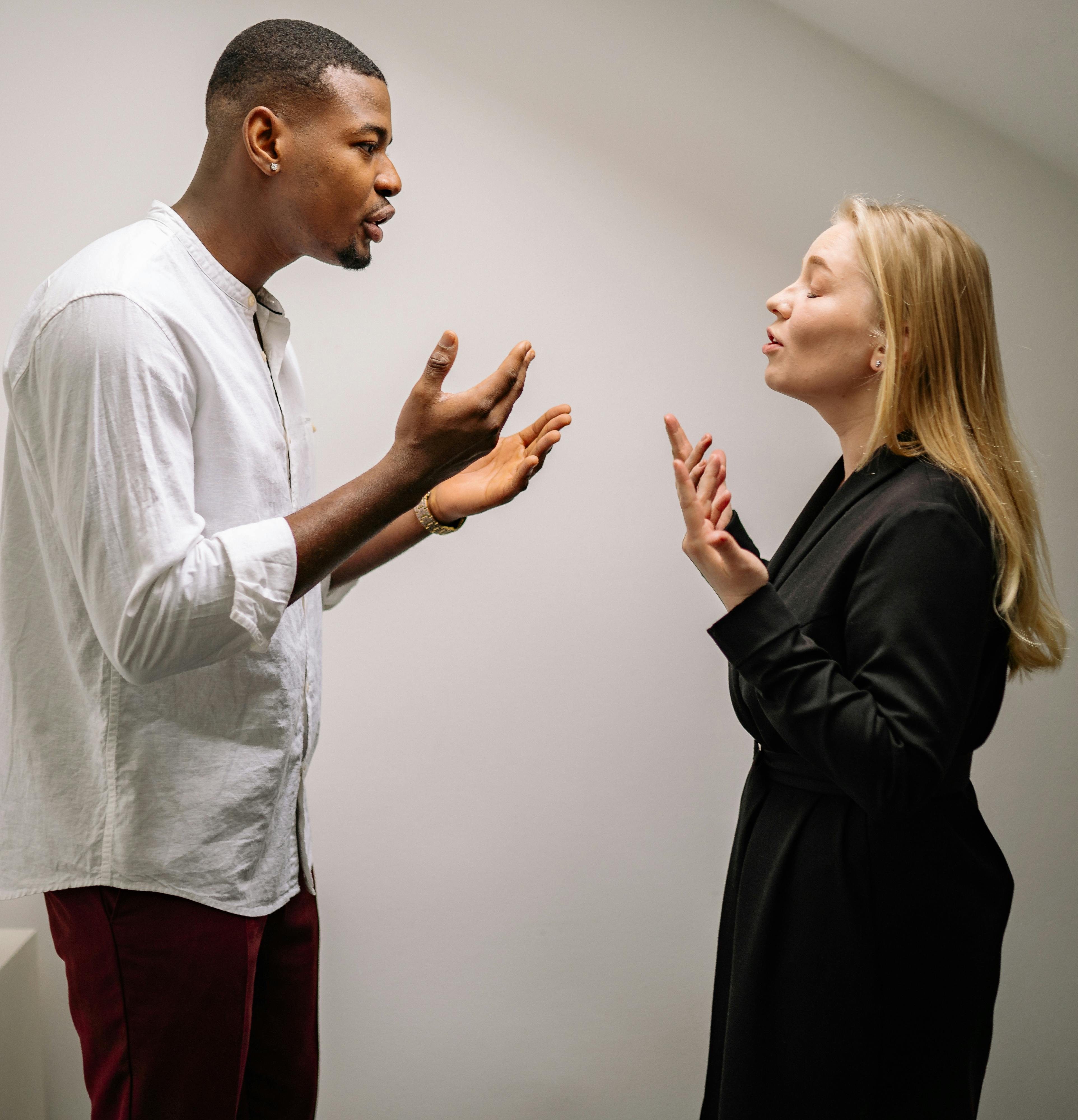 Un couple en plein désaccord | Source : Pexels