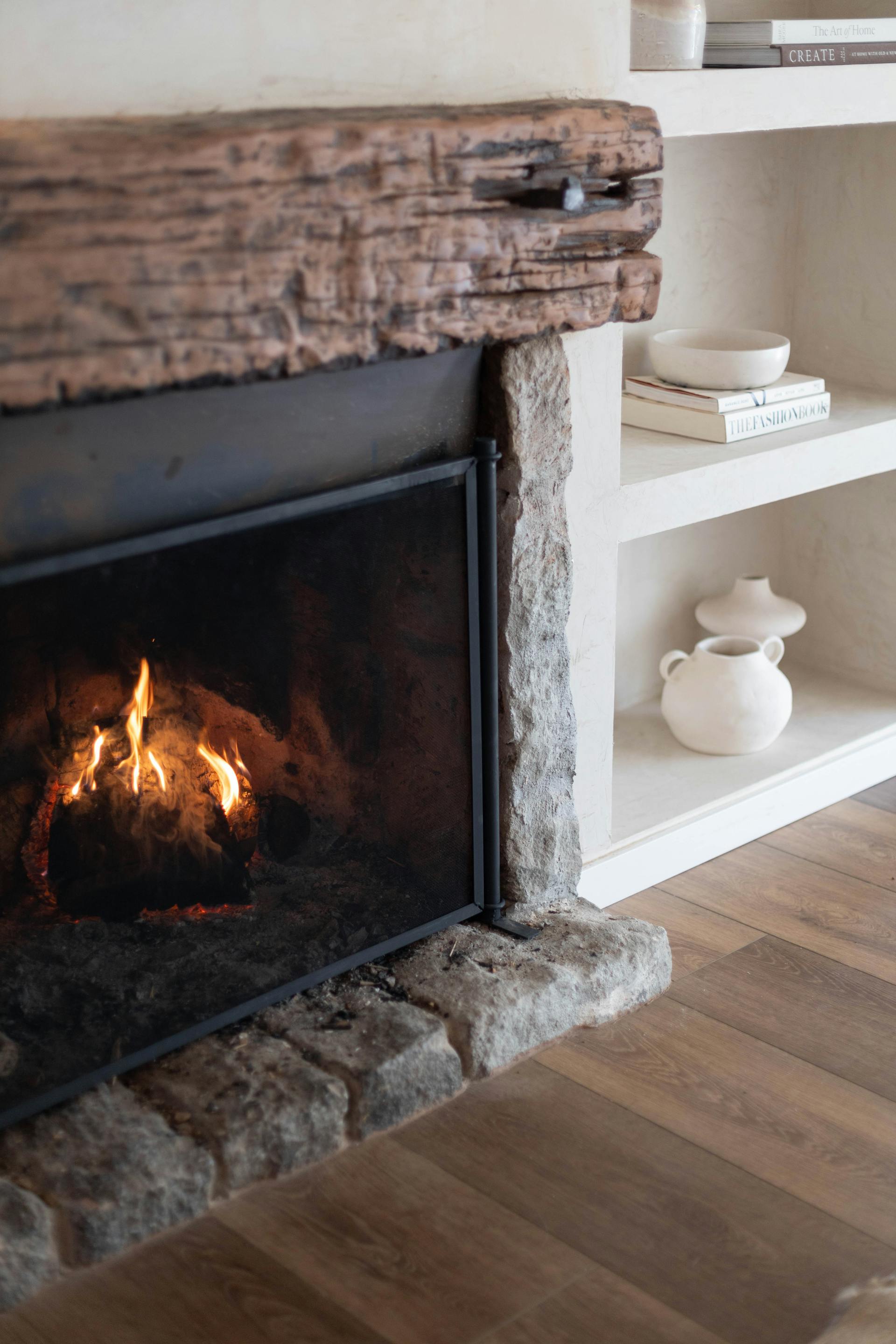 Une cheminée | Source : Pexels