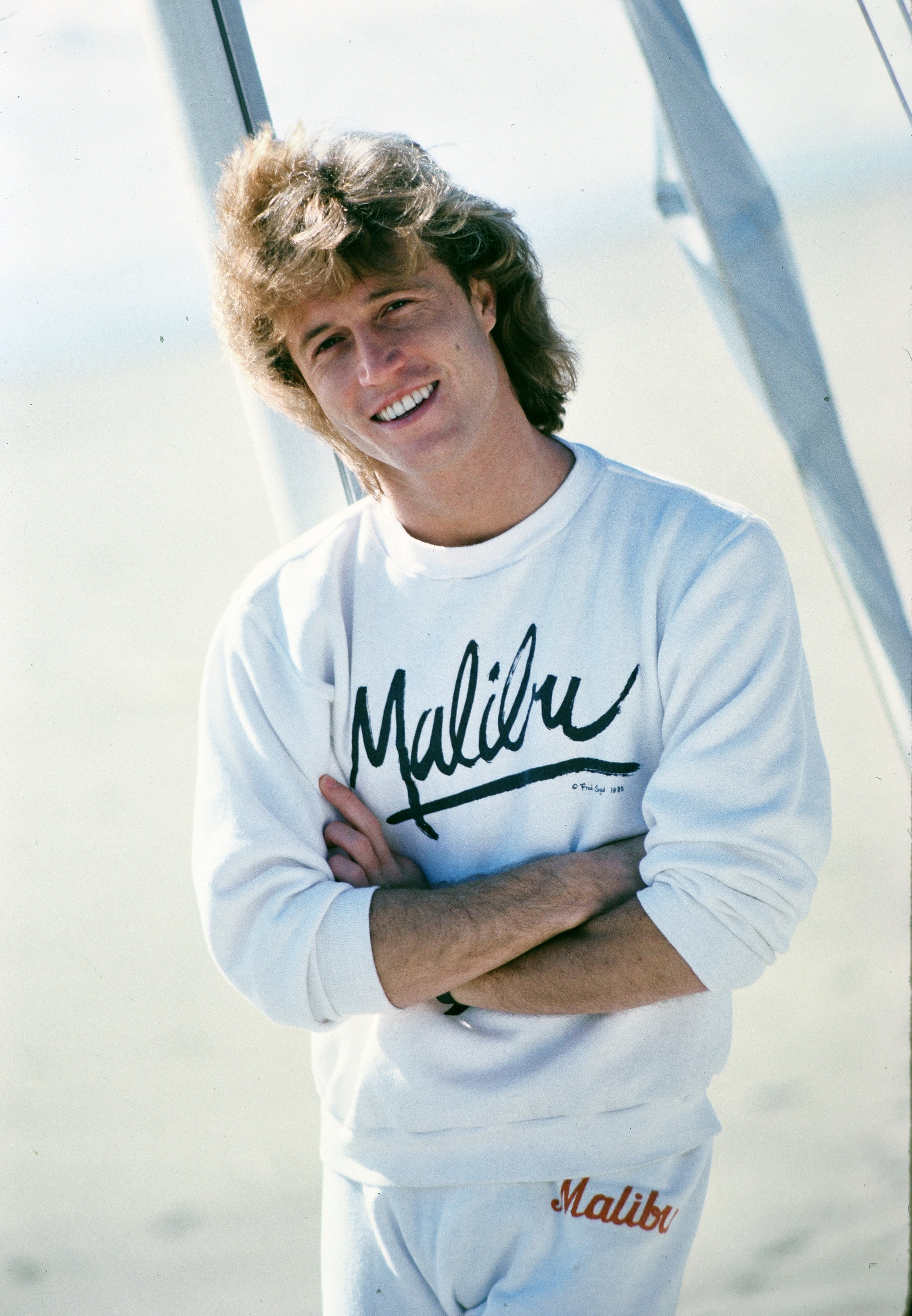 Andy Gibb posant pour une photo vers 1980 | Source : Getty Images